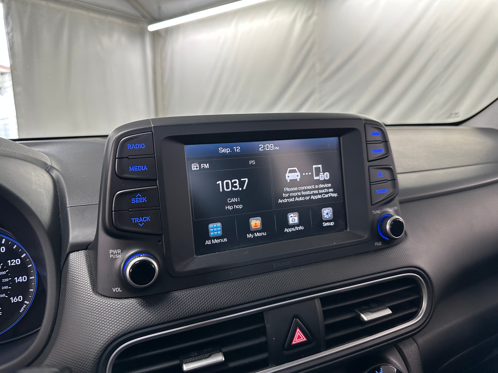 Thumbnail: 2019 Hyundai Kona - 4