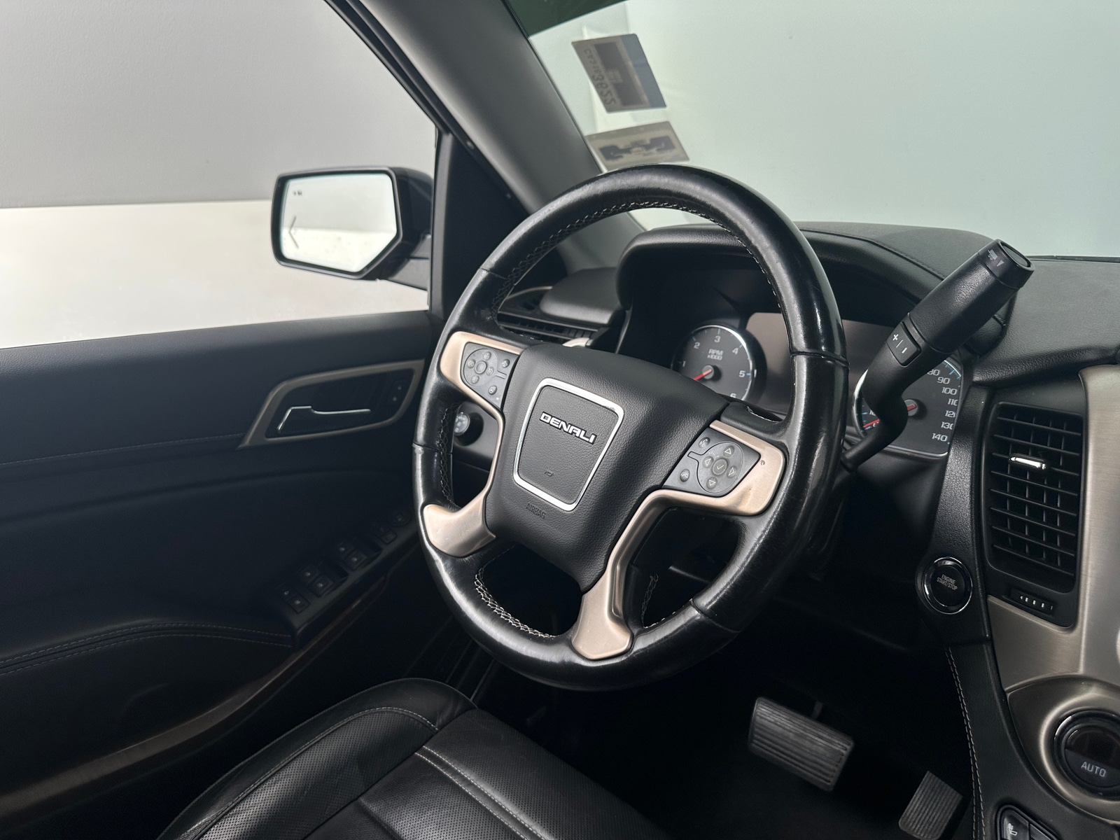 Thumbnail: 2019 GMC Yukon - 4
