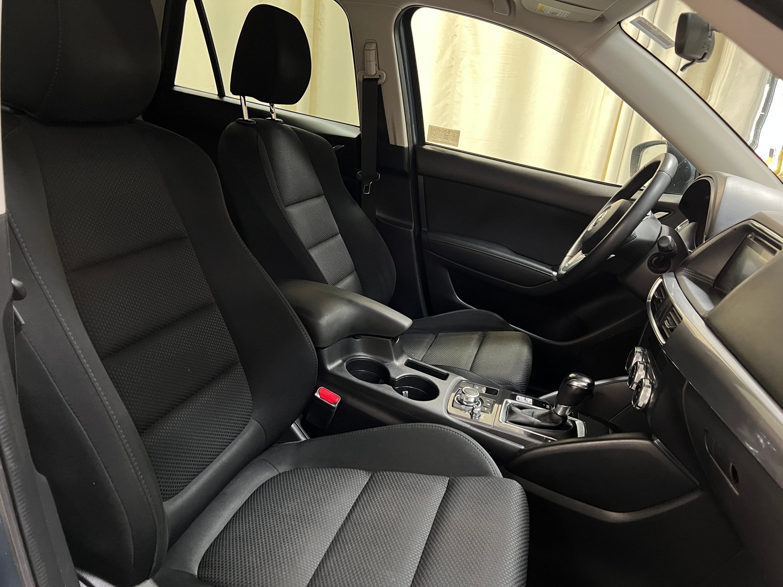 Thumbnail: 2016 Mazda CX-5 - 2