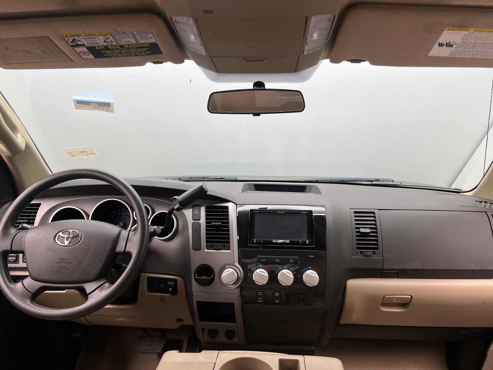 Thumbnail: 2011 Toyota Tundra - 3