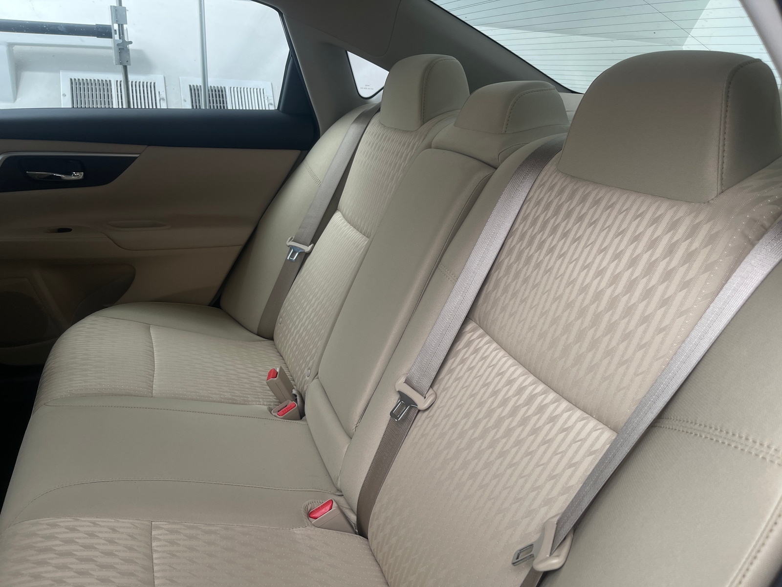 Thumbnail: 2016 Nissan Altima - 6