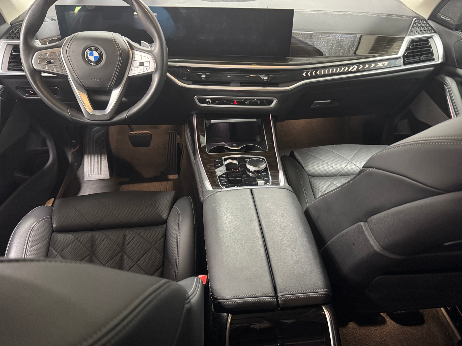 Thumbnail: 2024 BMW X7 - 2