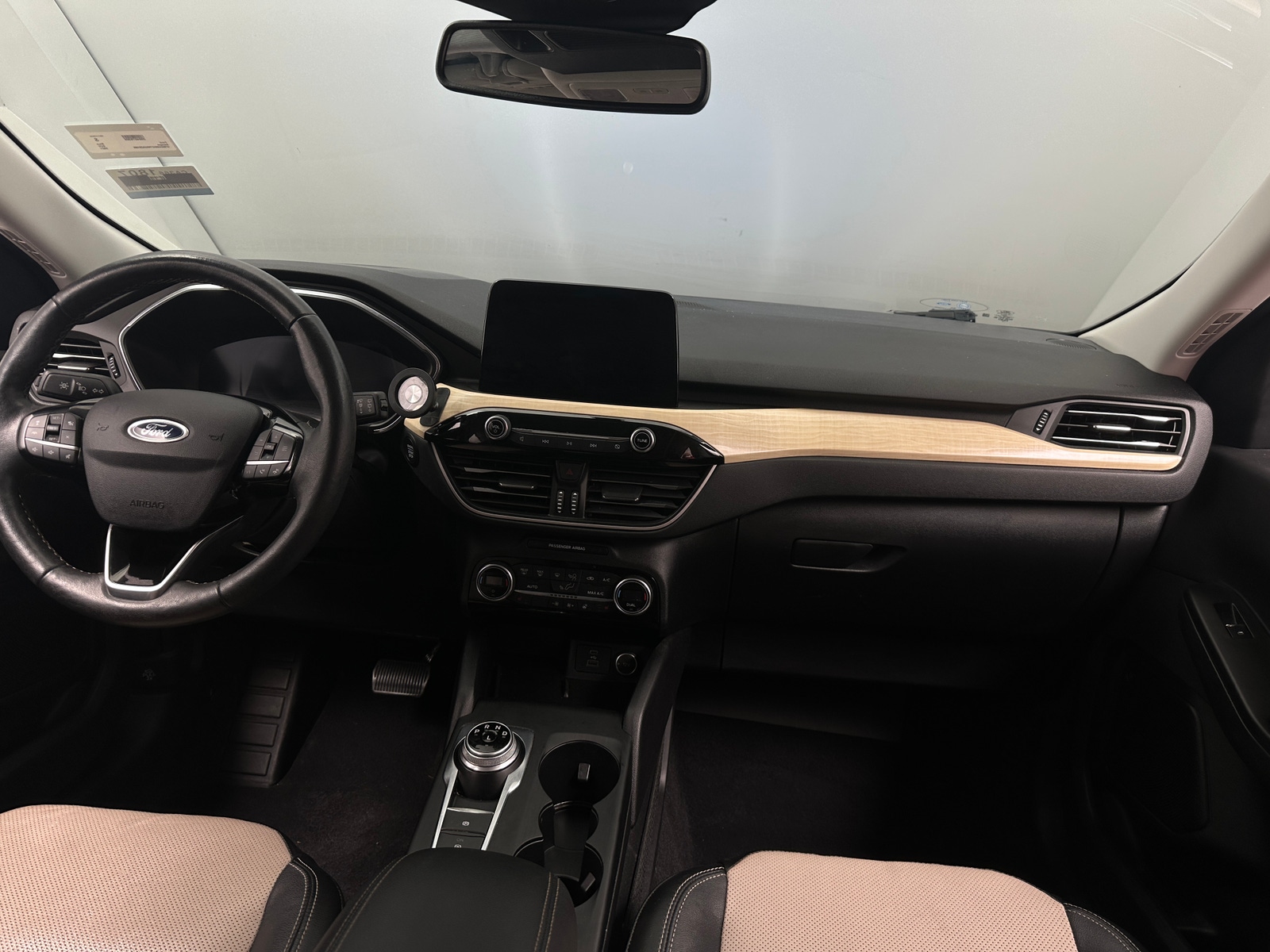 Thumbnail: 2021 Ford Escape - 2