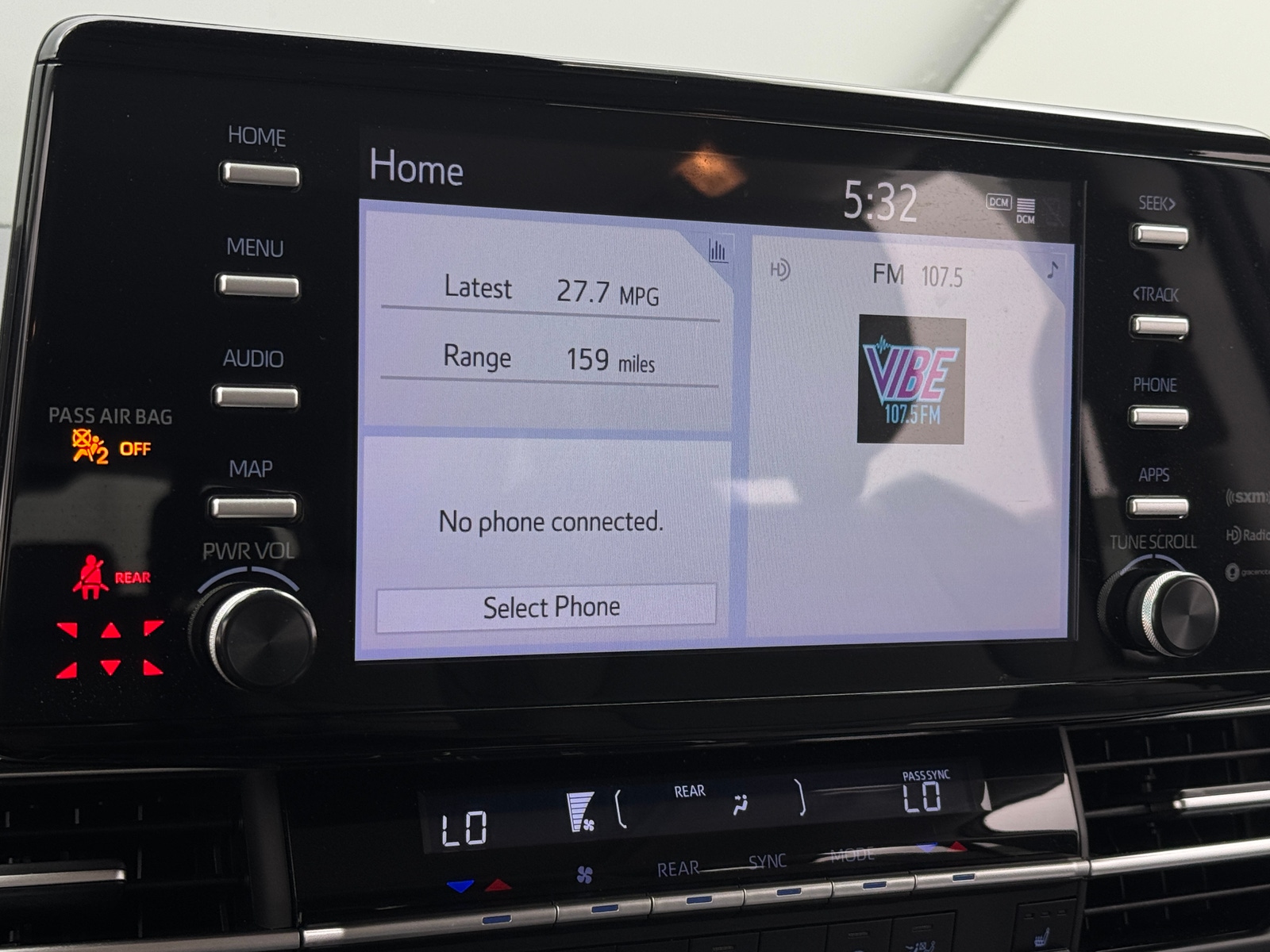 Thumbnail: 2022 Toyota Sienna - 3