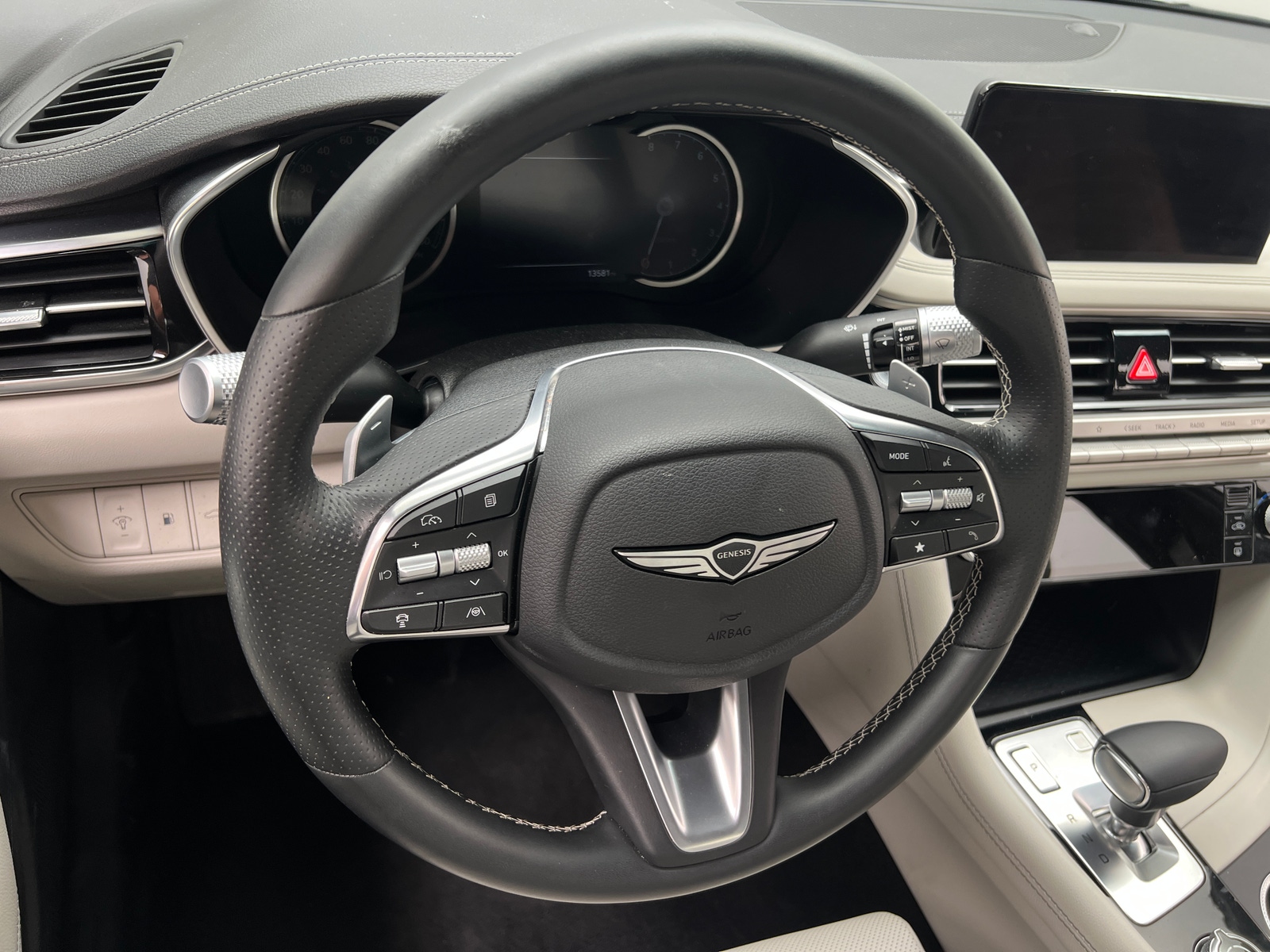 Thumbnail: 2025 Genesis G70 - 4