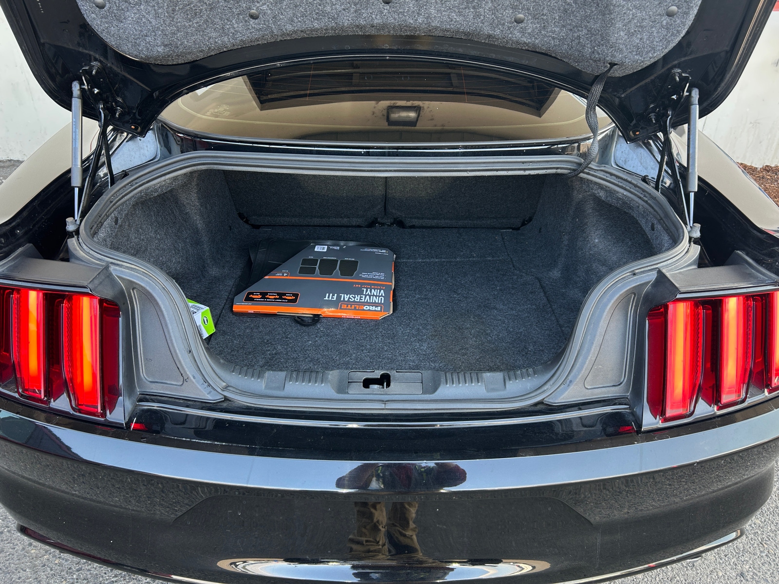 Thumbnail: 2016 Ford Mustang - 5