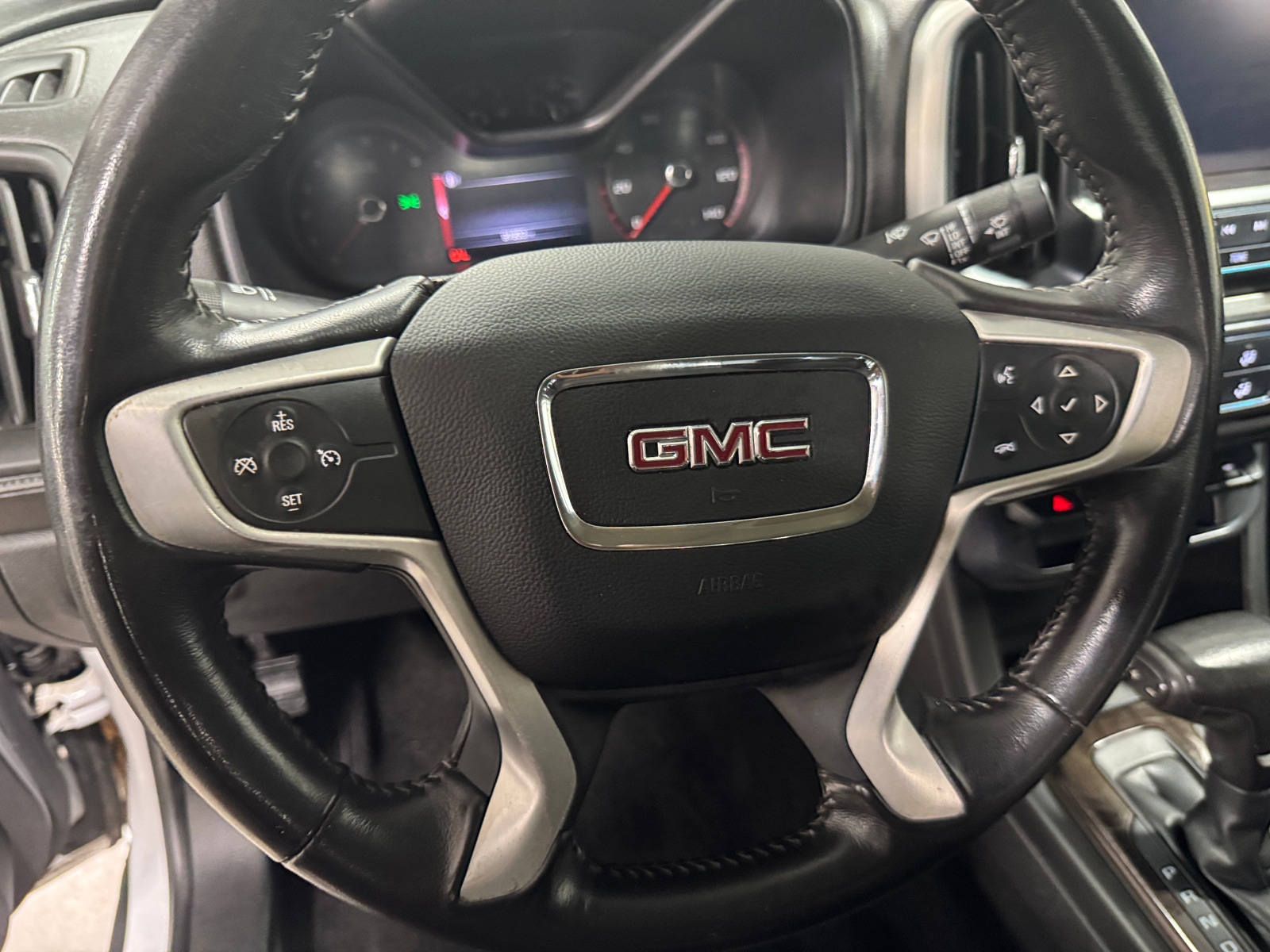 Thumbnail: 2015 GMC Canyon - 5