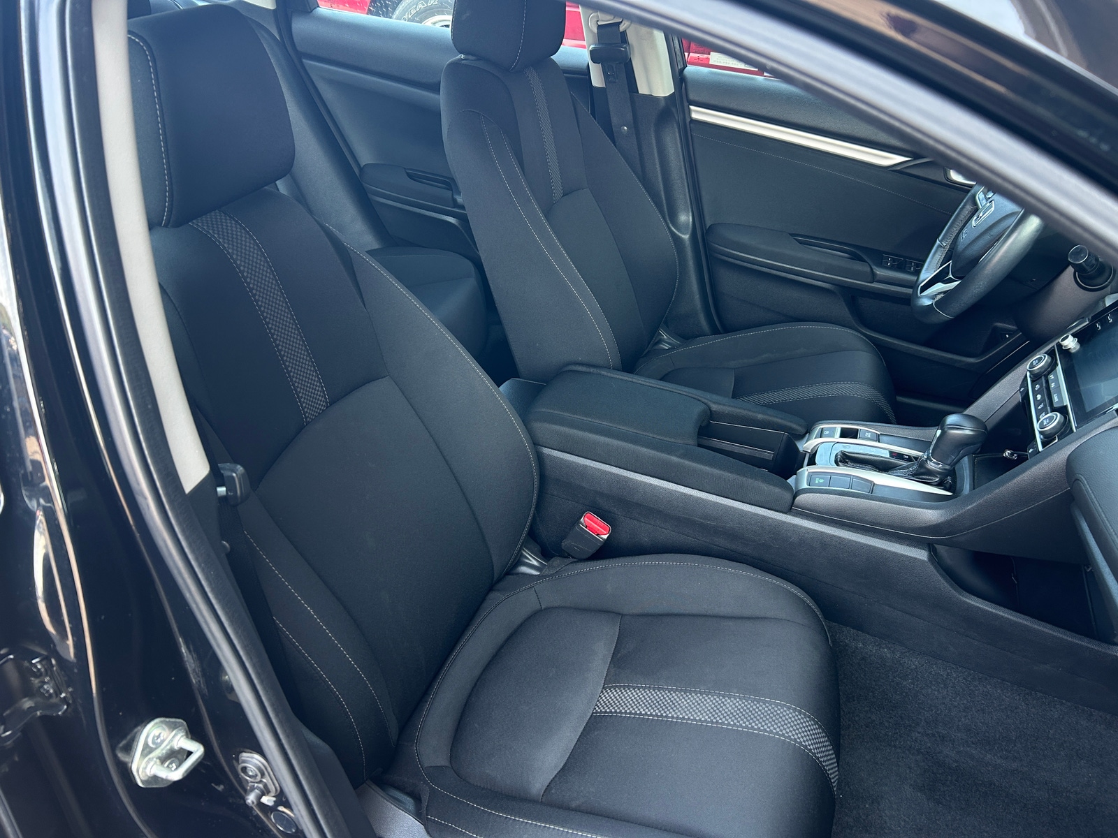 Thumbnail: 2019 Honda Civic - 2
