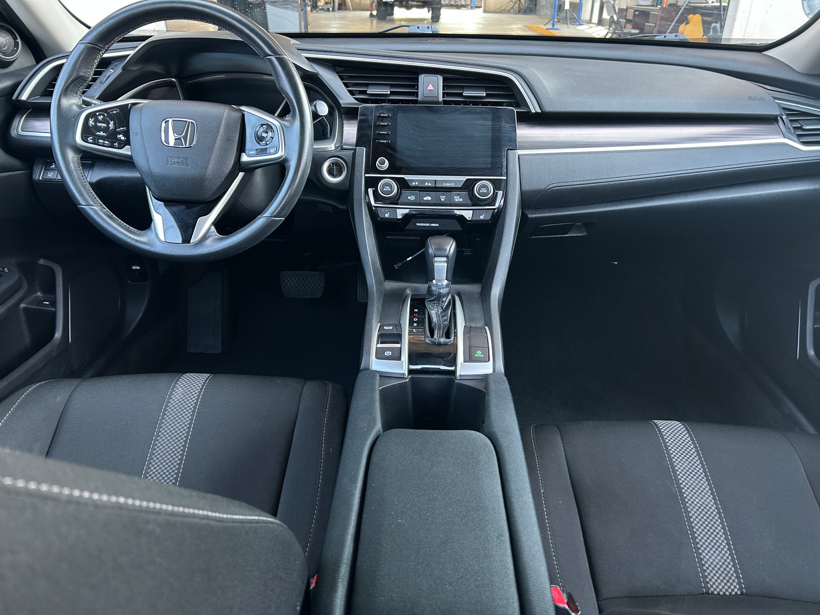 Thumbnail: 2019 Honda Civic - 3