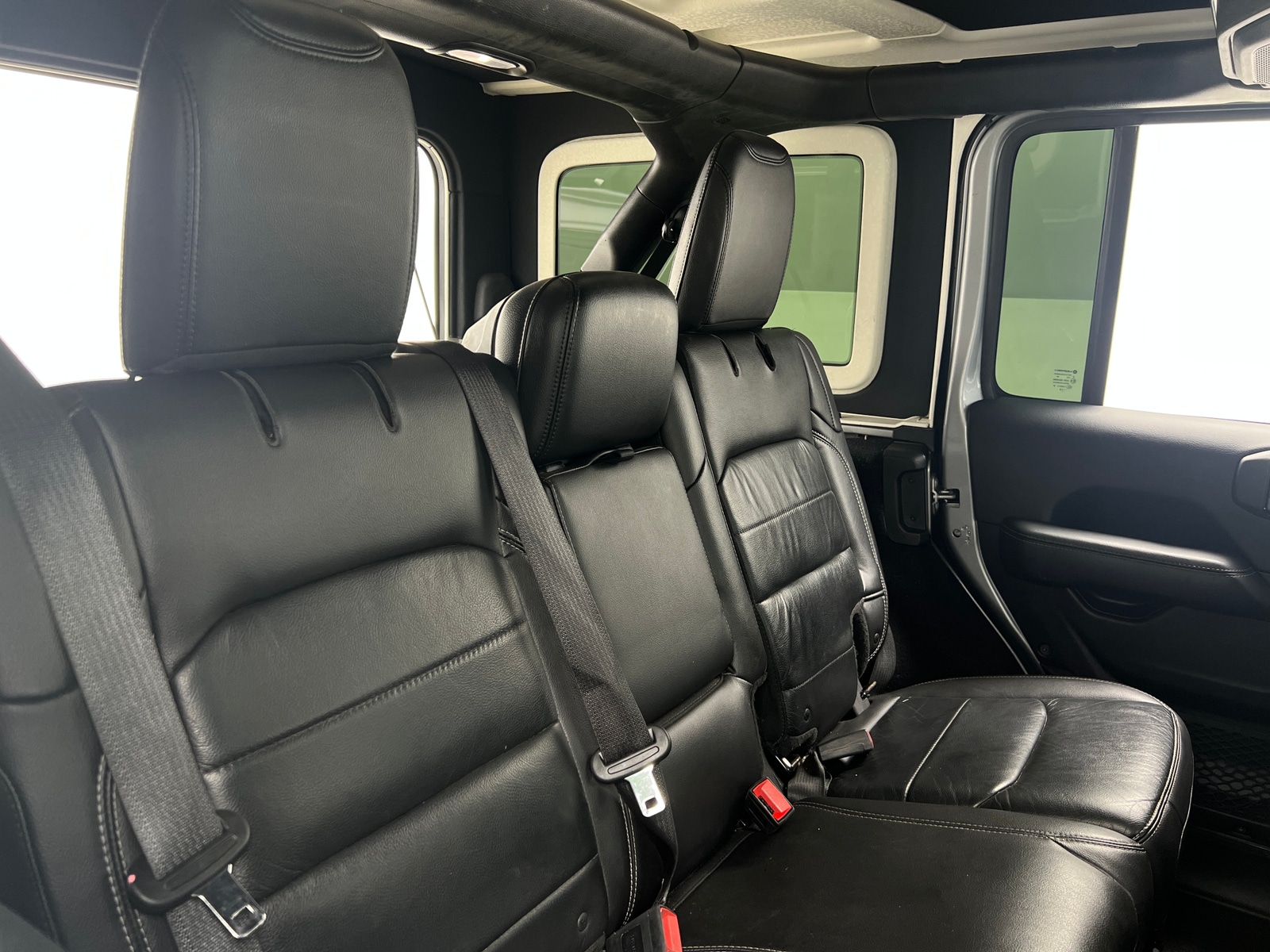 Thumbnail: 2018 Jeep Wrangler - 5