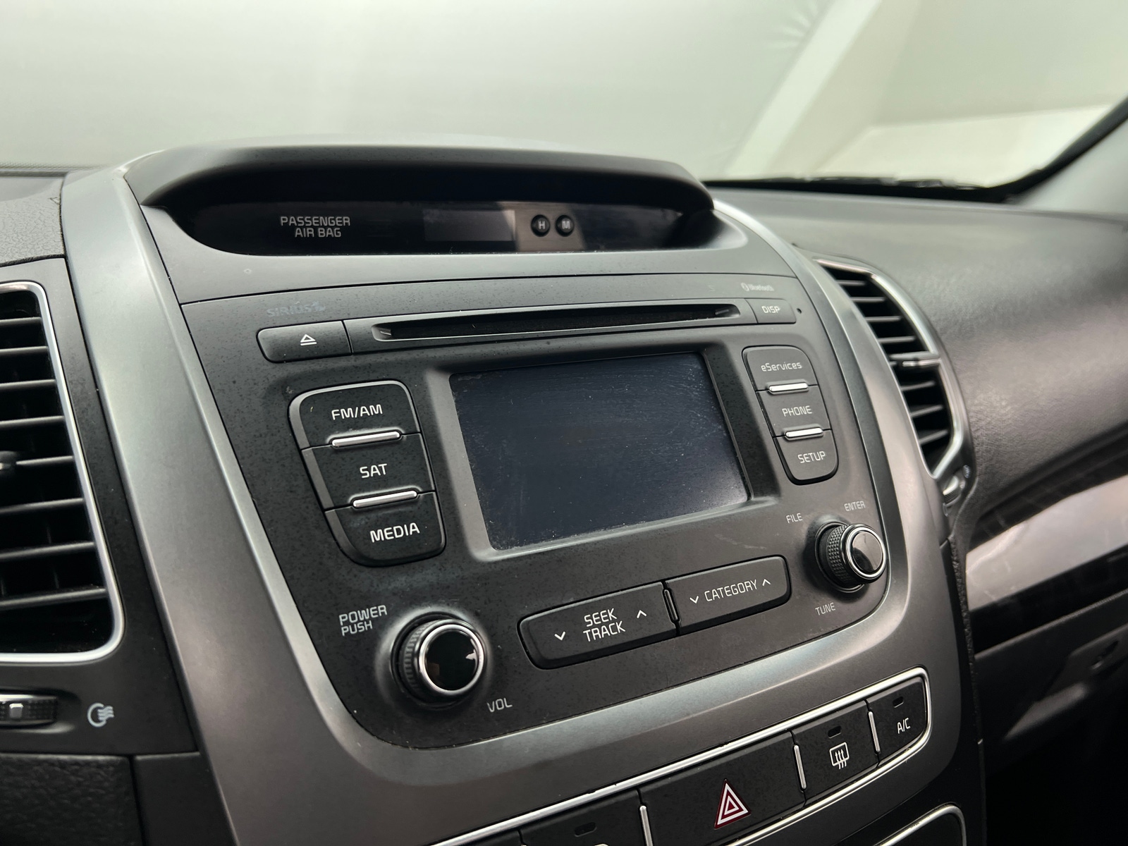 Thumbnail: 2014 Kia Sorento - 4