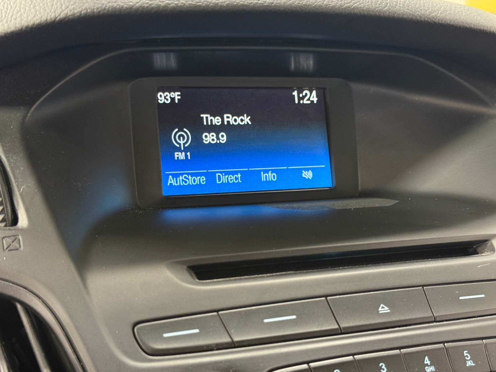 Thumbnail: 2016 Ford Focus - 4