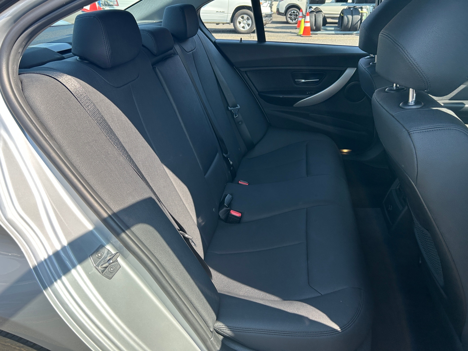 Thumbnail: 2018 BMW 3 Series - 5