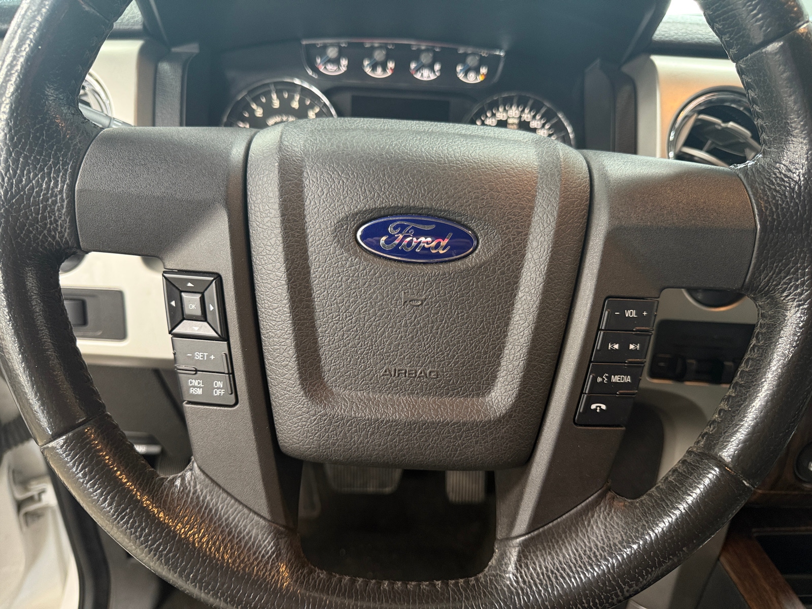 Thumbnail: 2013 Ford Econoline - 4