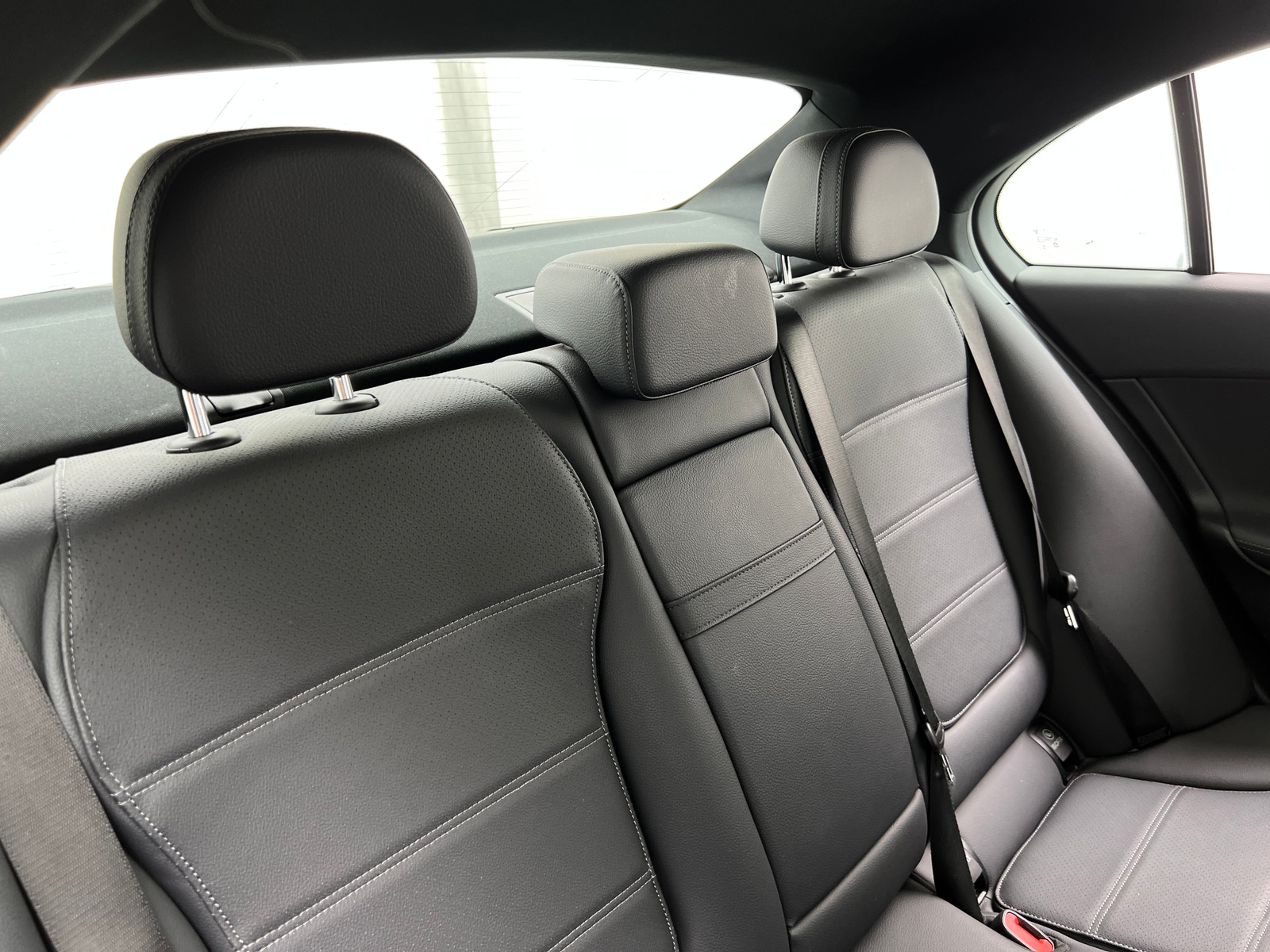 Thumbnail: 2024 Mercedes-Benz C-Class - 5