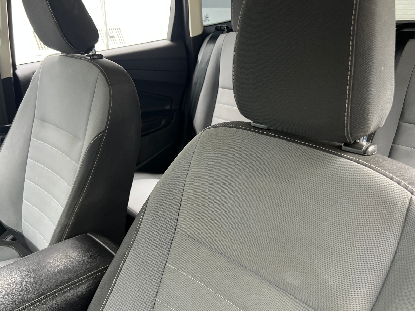 Thumbnail: 2019 Ford Escape - 2
