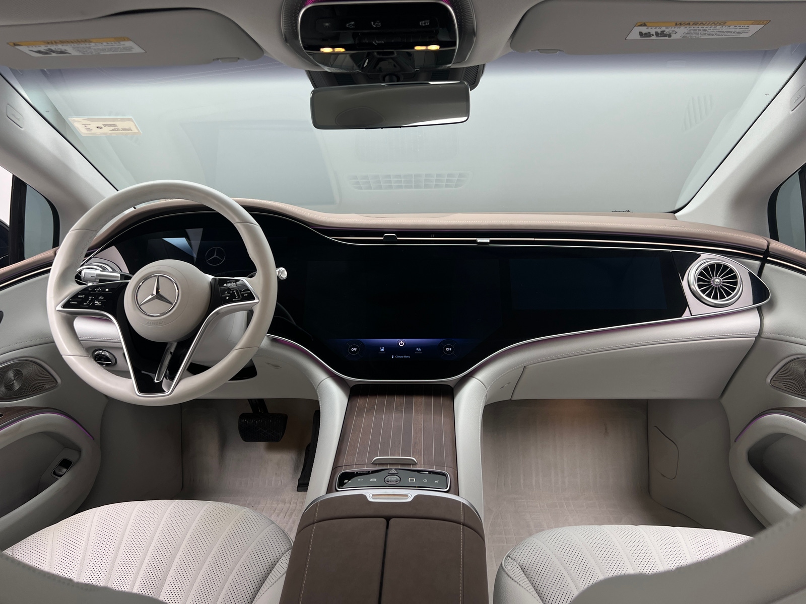 Thumbnail: 2023 Mercedes-Benz EQS - 2