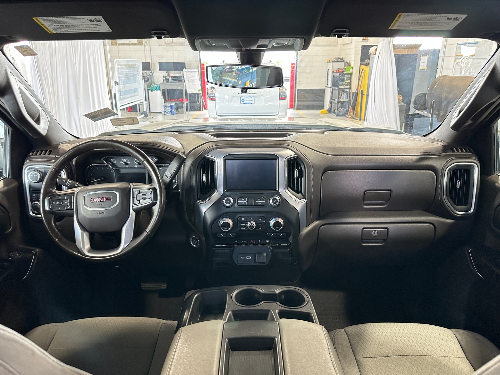 Thumbnail: 2020 GMC Sierra 1500 - 3