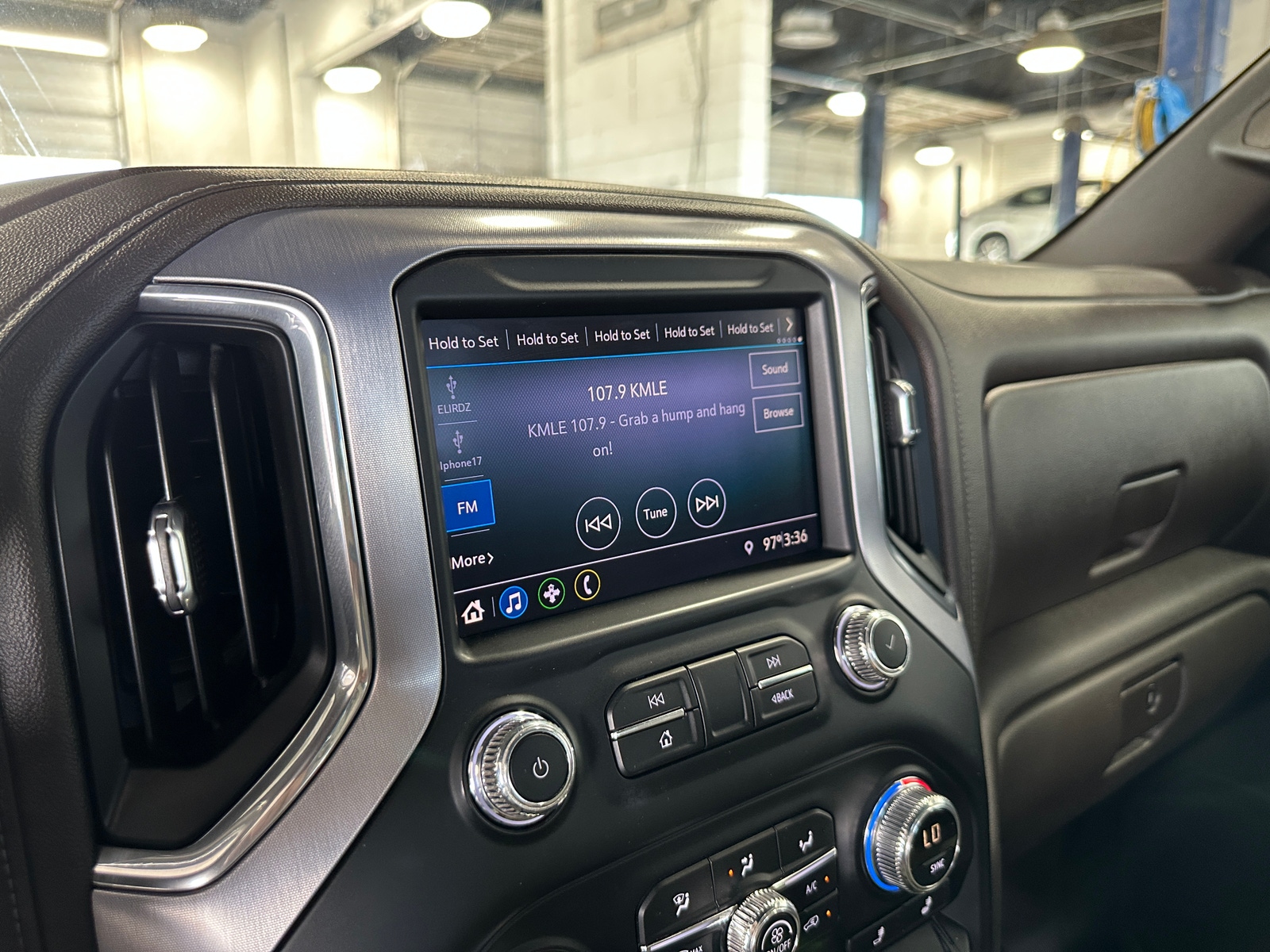 Thumbnail: 2020 GMC Sierra 1500 - 4