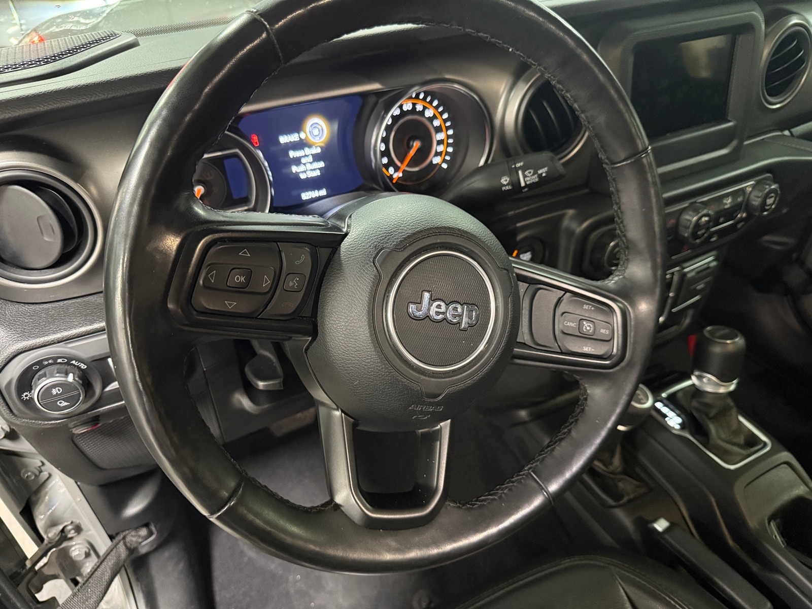 Thumbnail: 2022 Jeep Gladiator - 4