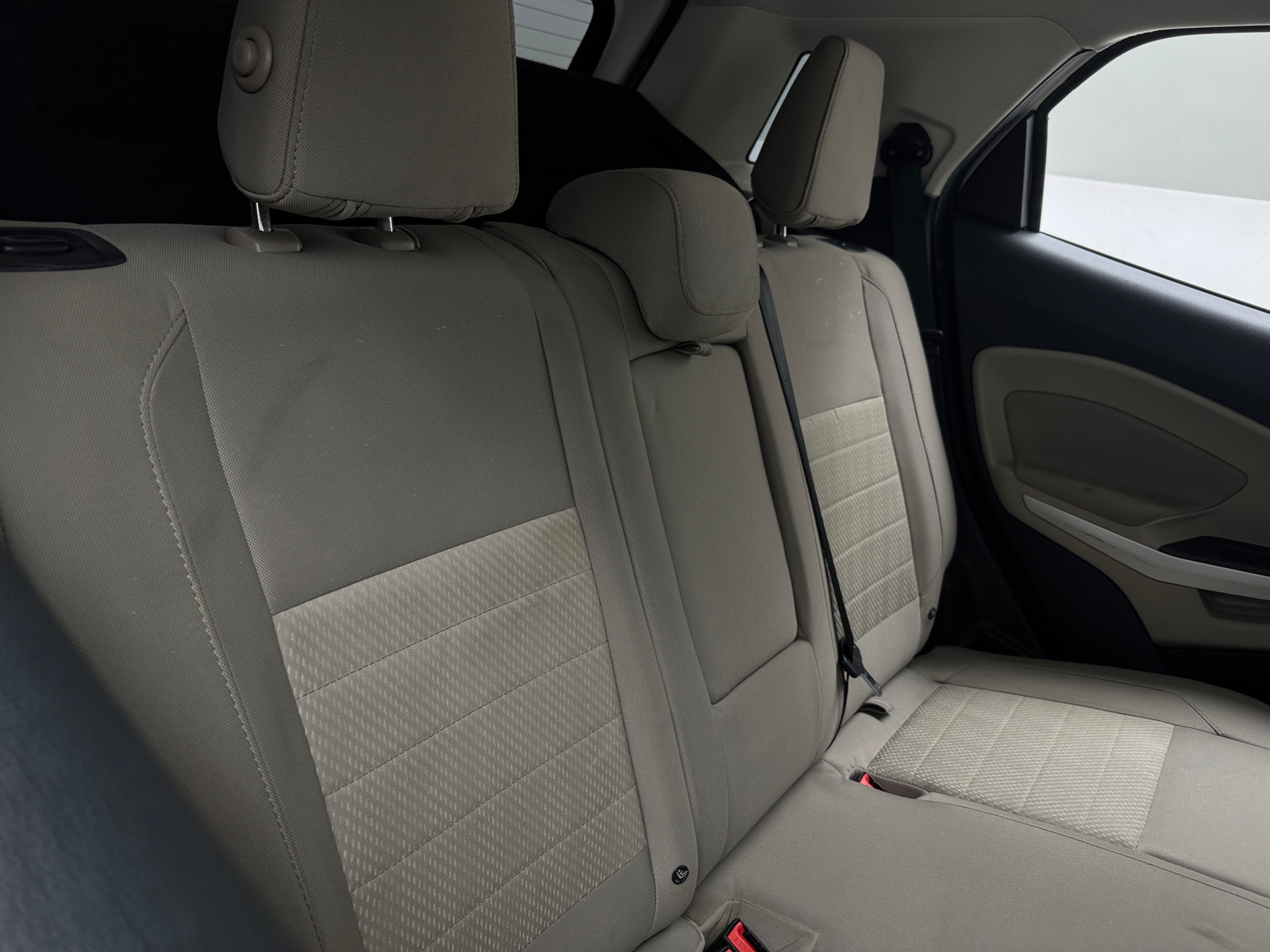 Thumbnail: 2019 Ford EcoSport - 6
