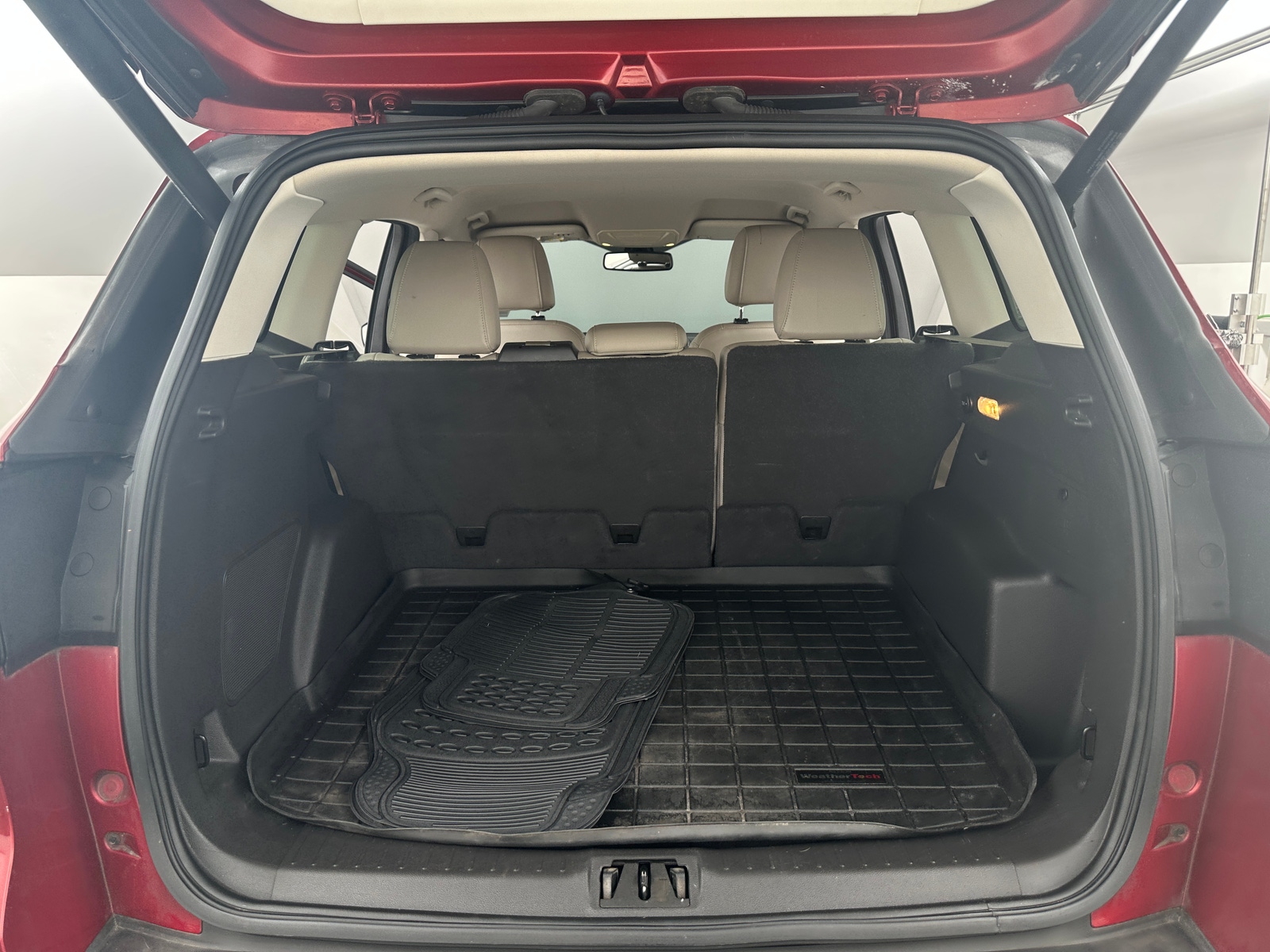 Thumbnail: 2017 Ford Escape - 6