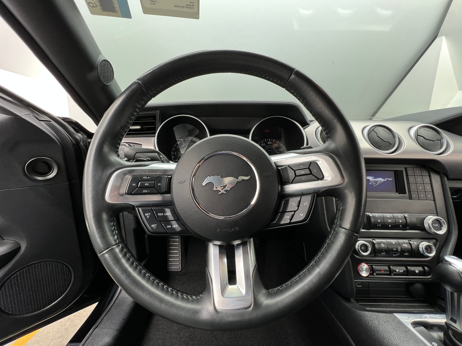 Thumbnail: 2019 Ford Mustang - 4