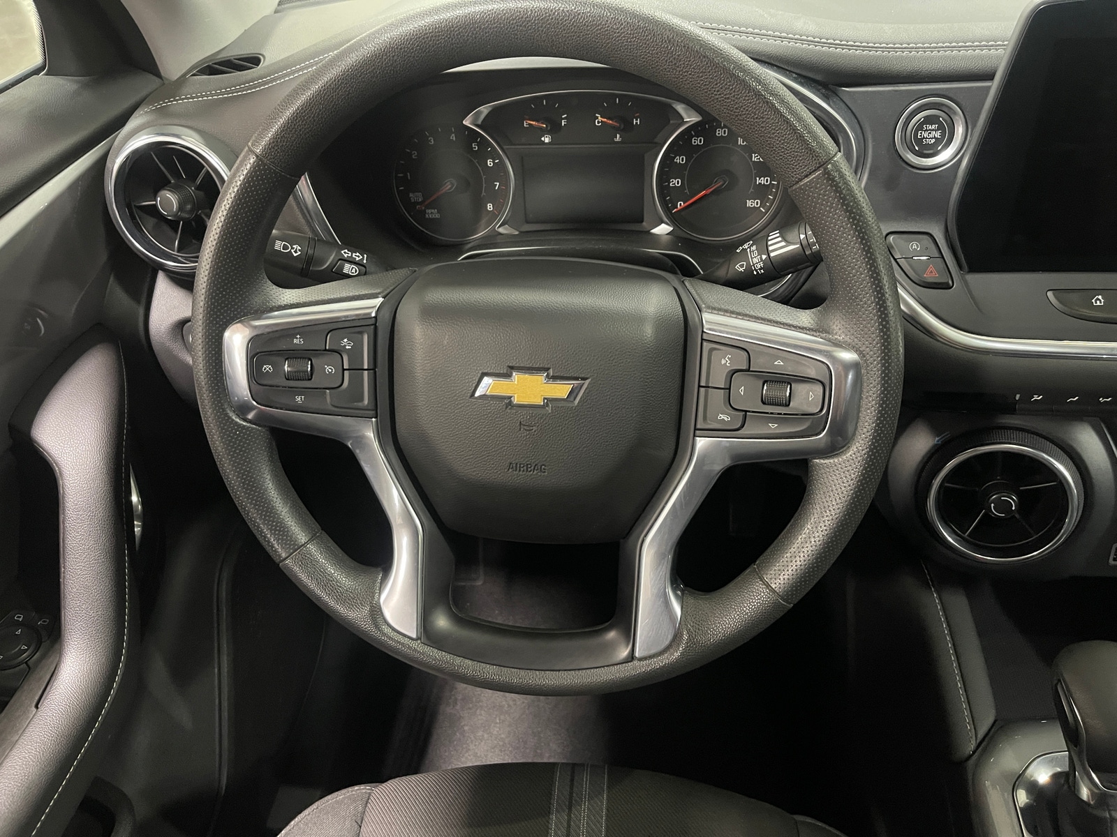 Thumbnail: 2023 Chevrolet Blazer - 5