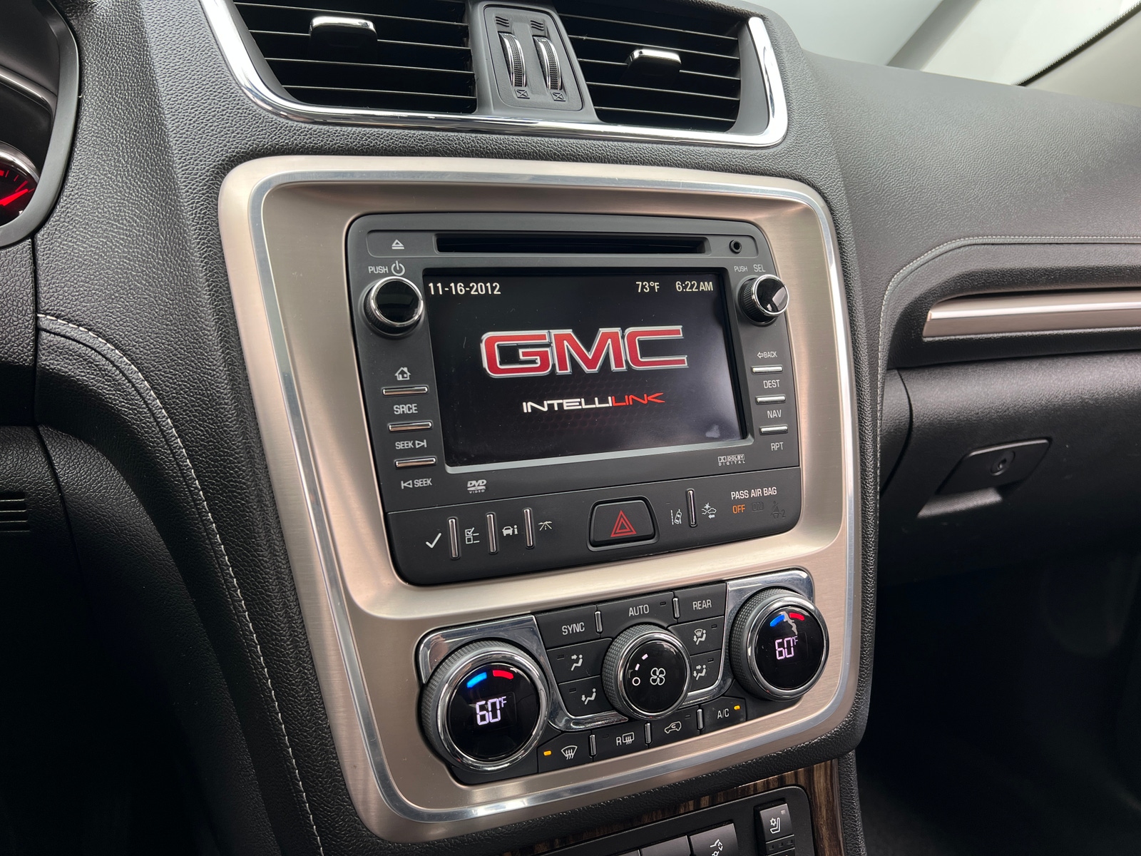 Thumbnail: 2016 GMC Acadia - 3