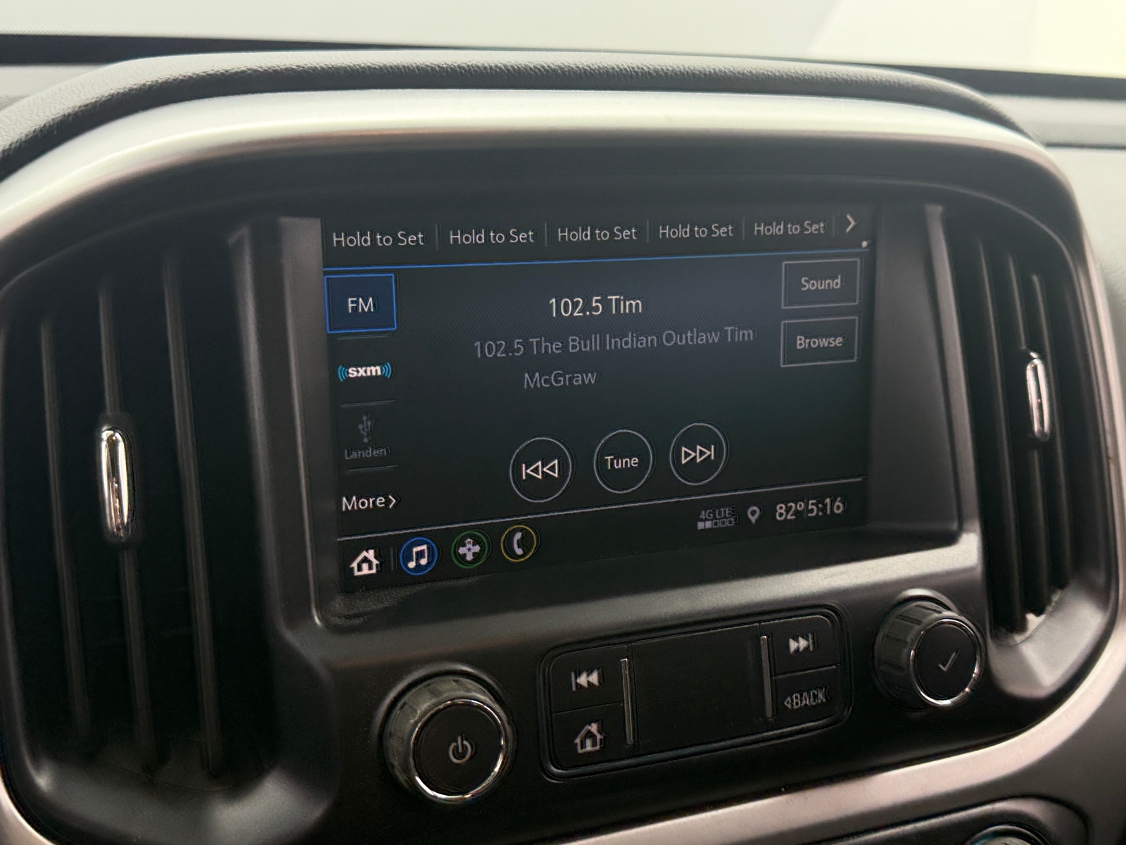 Thumbnail: 2021 Chevrolet Colorado - 4
