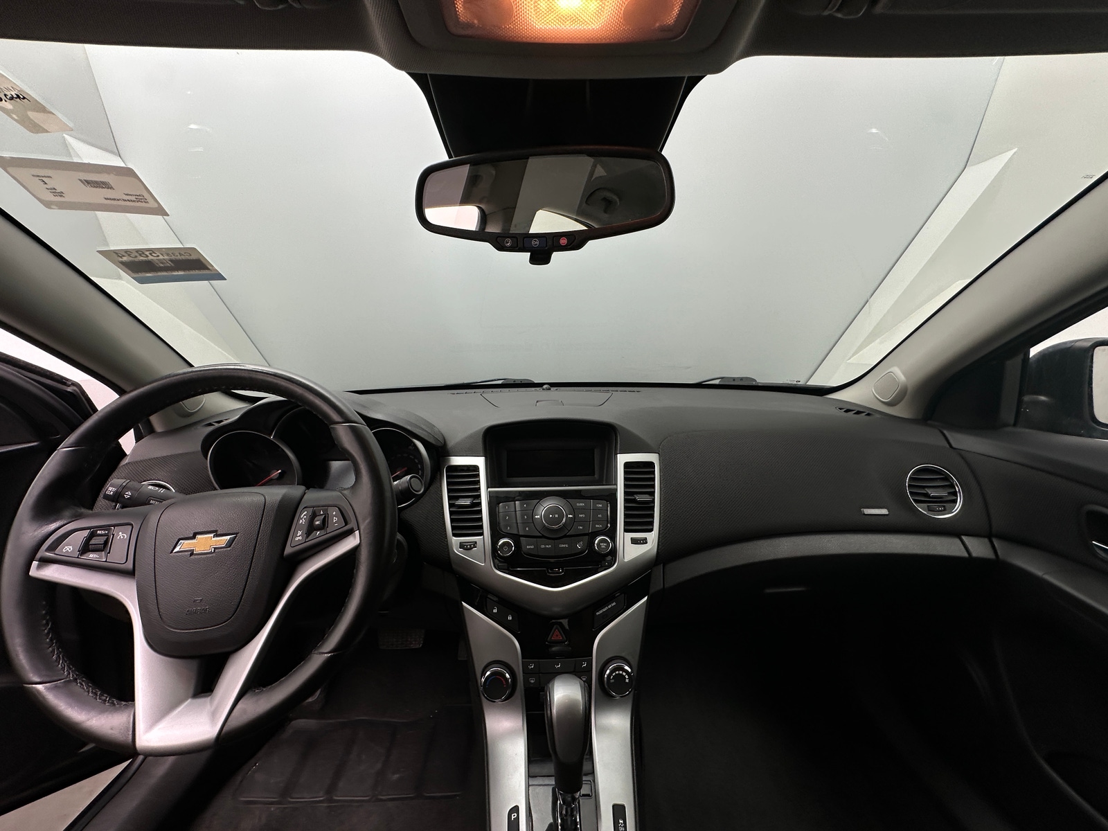 Thumbnail: 2014 Chevrolet Cruze - 3