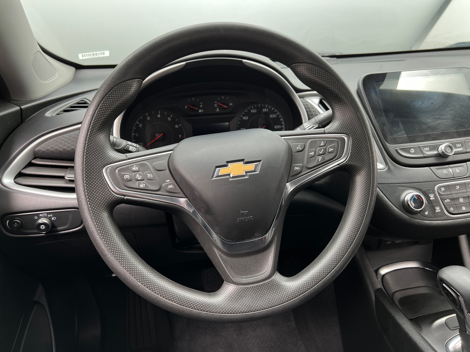 Thumbnail: 2023 Chevrolet Malibu - 5