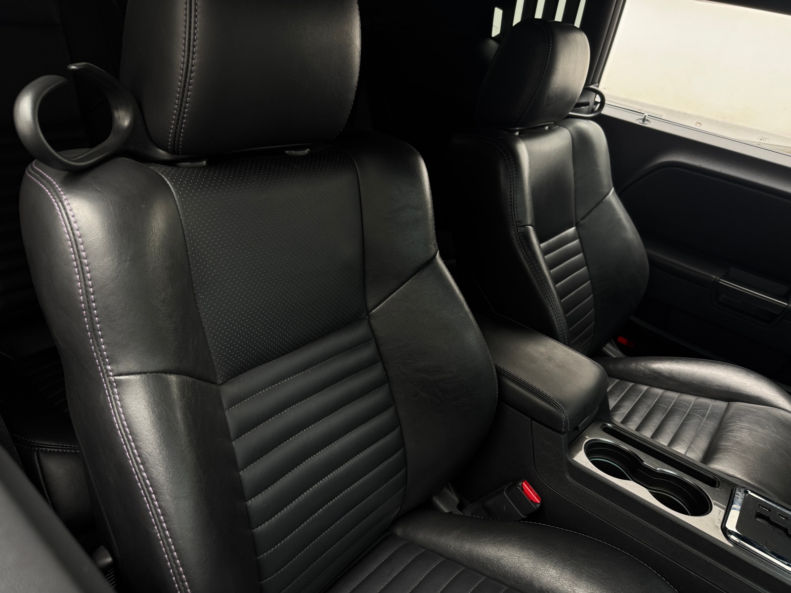 Thumbnail: 2010 Dodge Challenger - 2