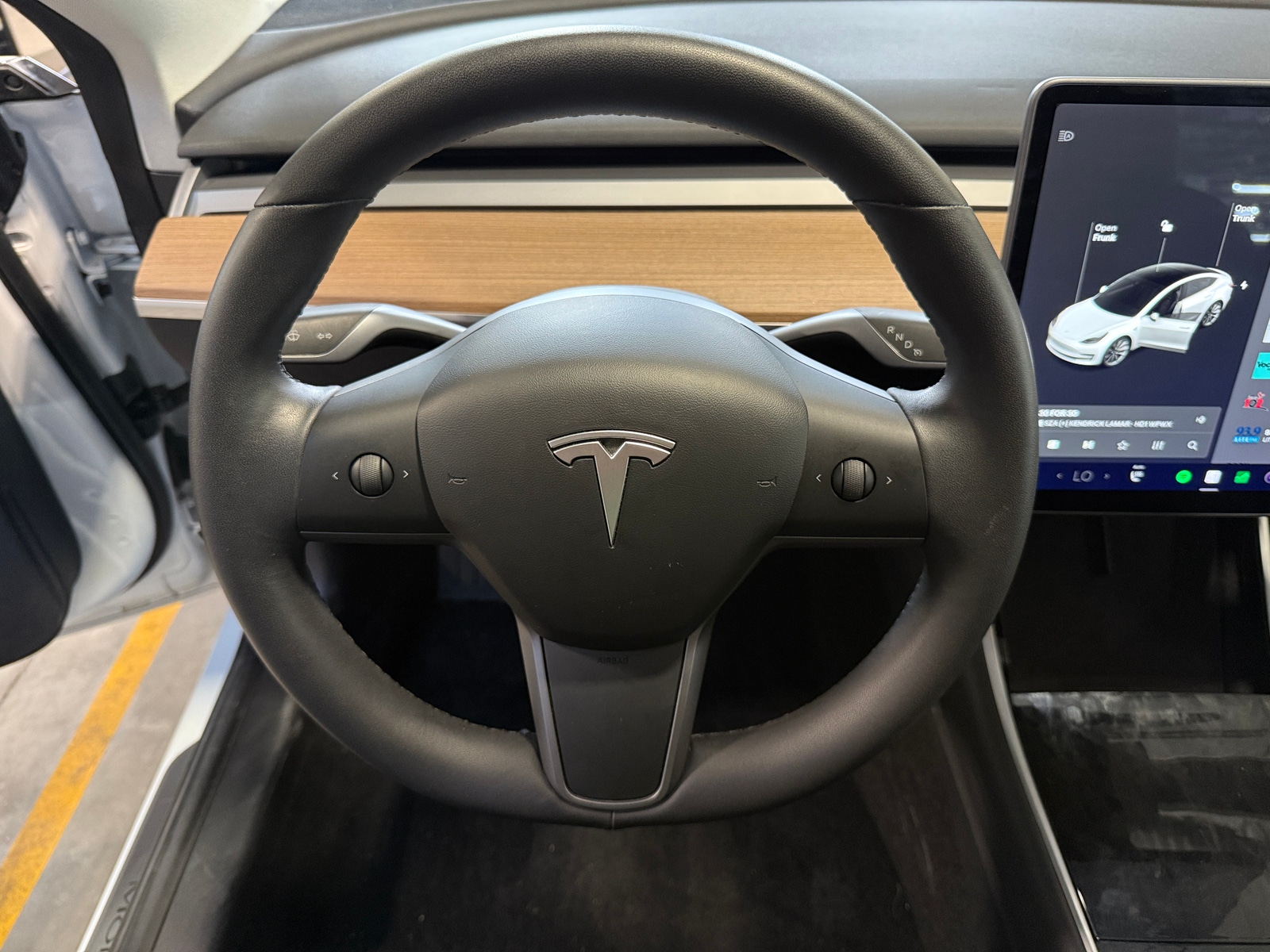 Thumbnail: 2019 Tesla Model 3 - 4