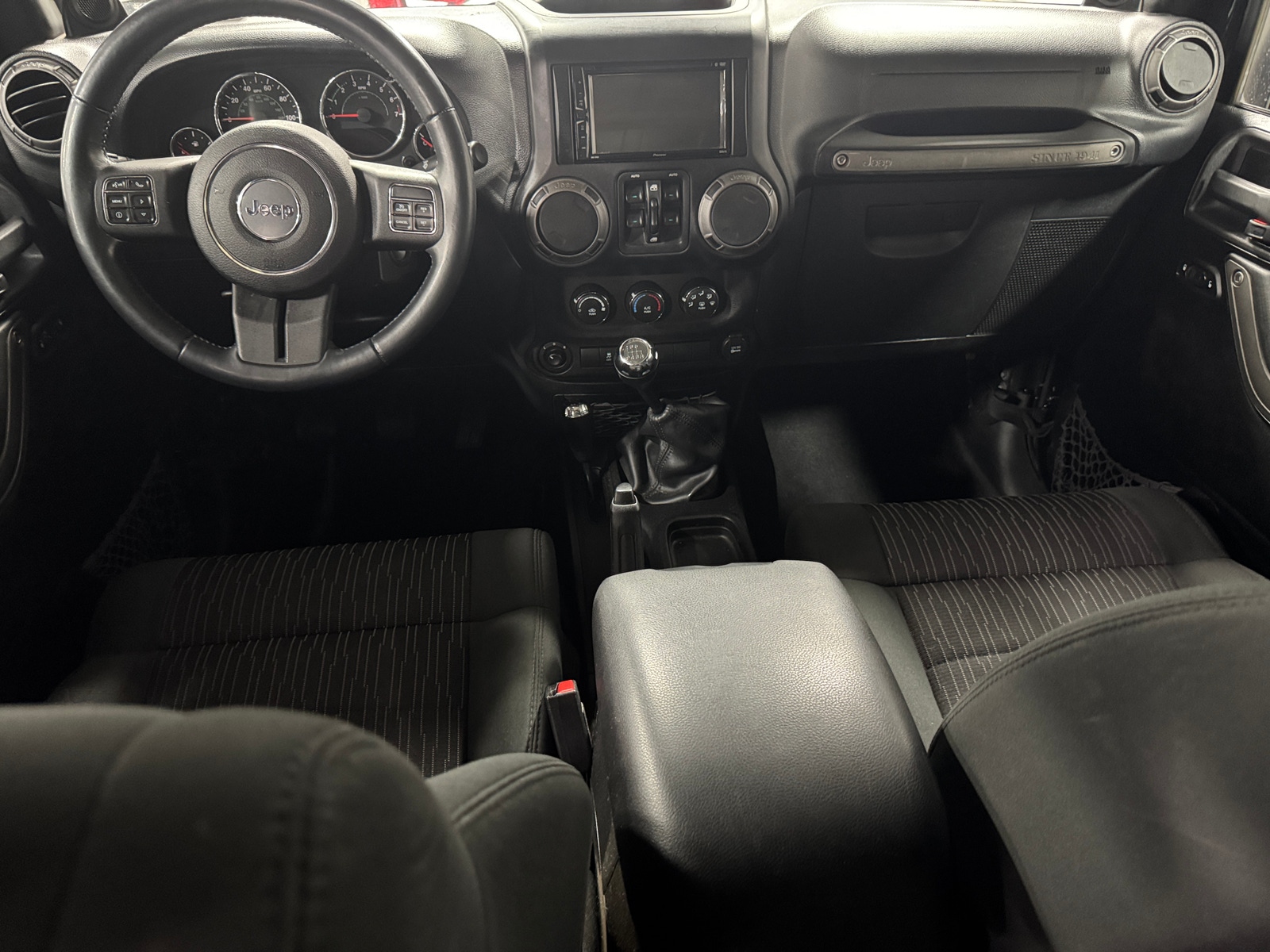 Thumbnail: 2012 Jeep Wrangler - 3