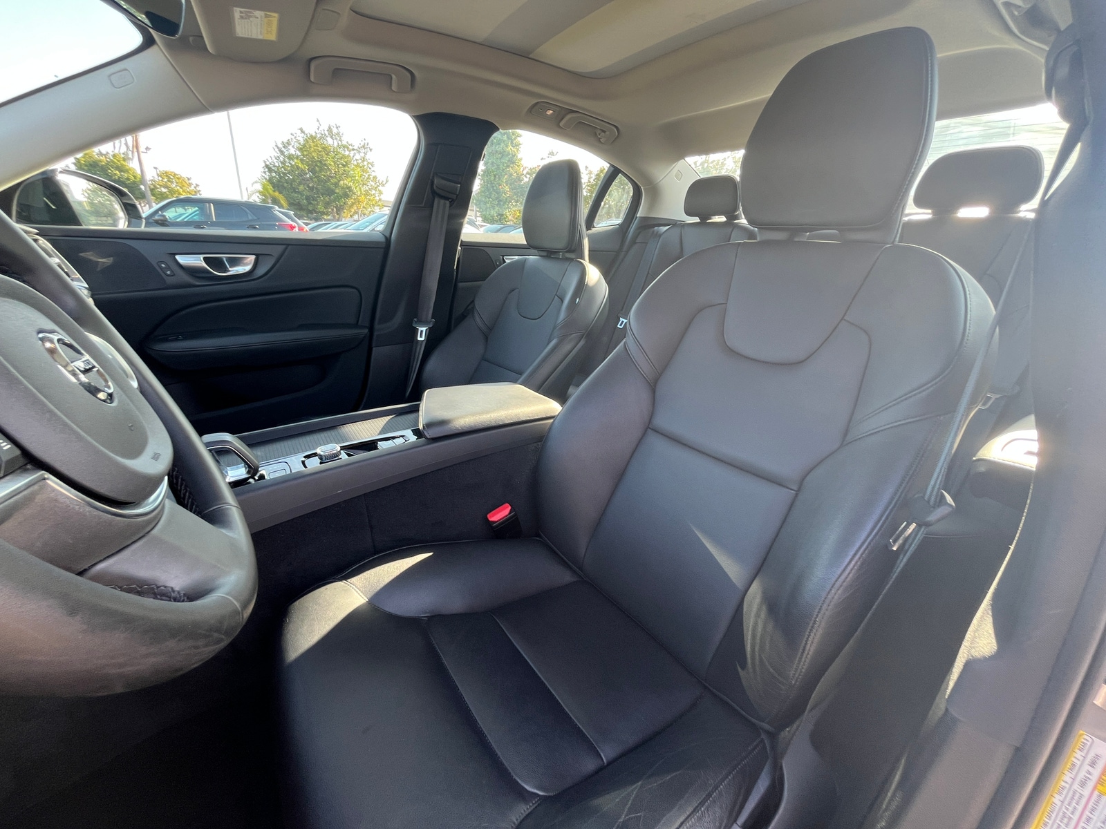 Thumbnail: 2024 Volvo S60 - 2