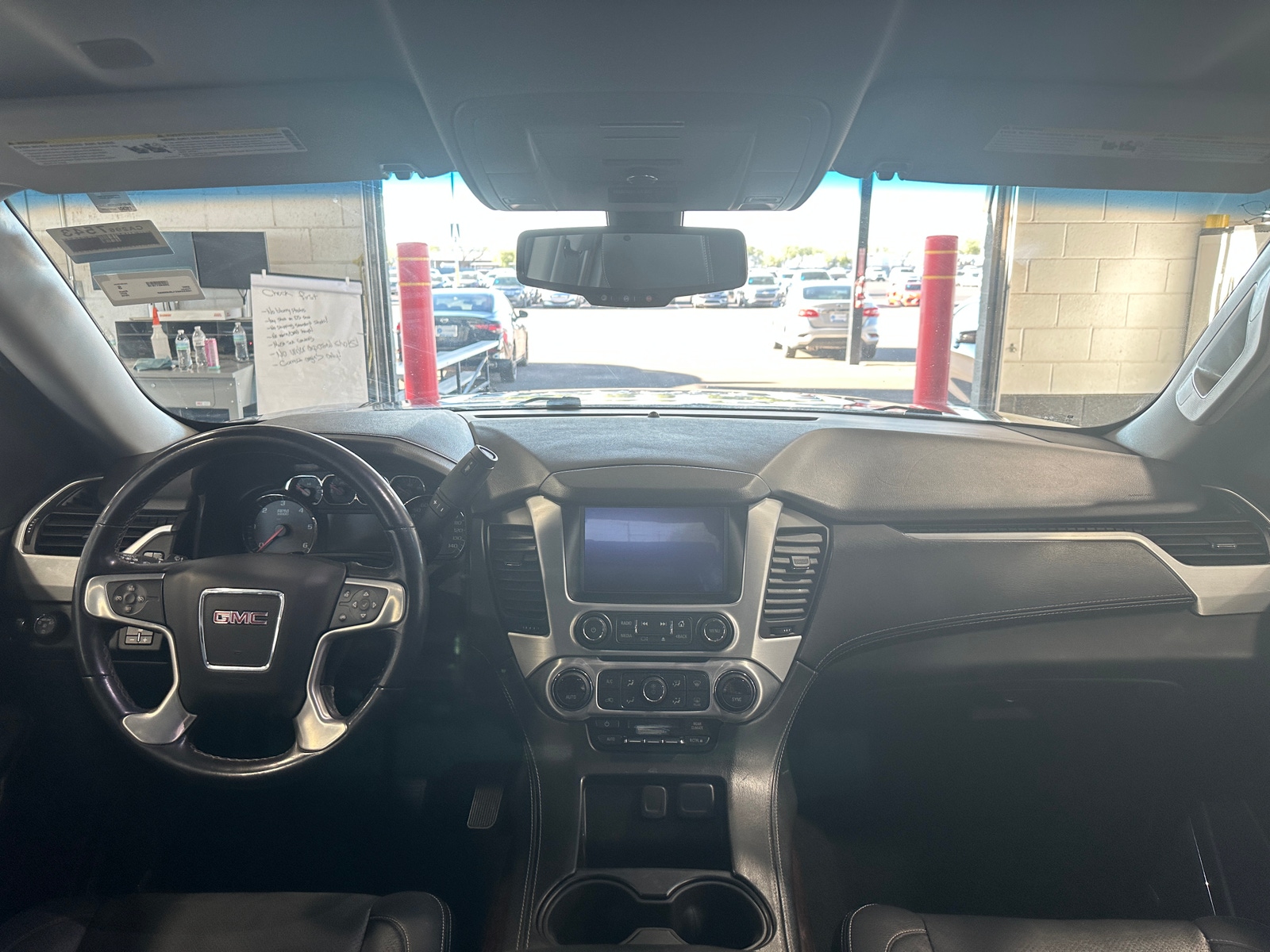 Thumbnail: 2018 GMC Yukon - 3