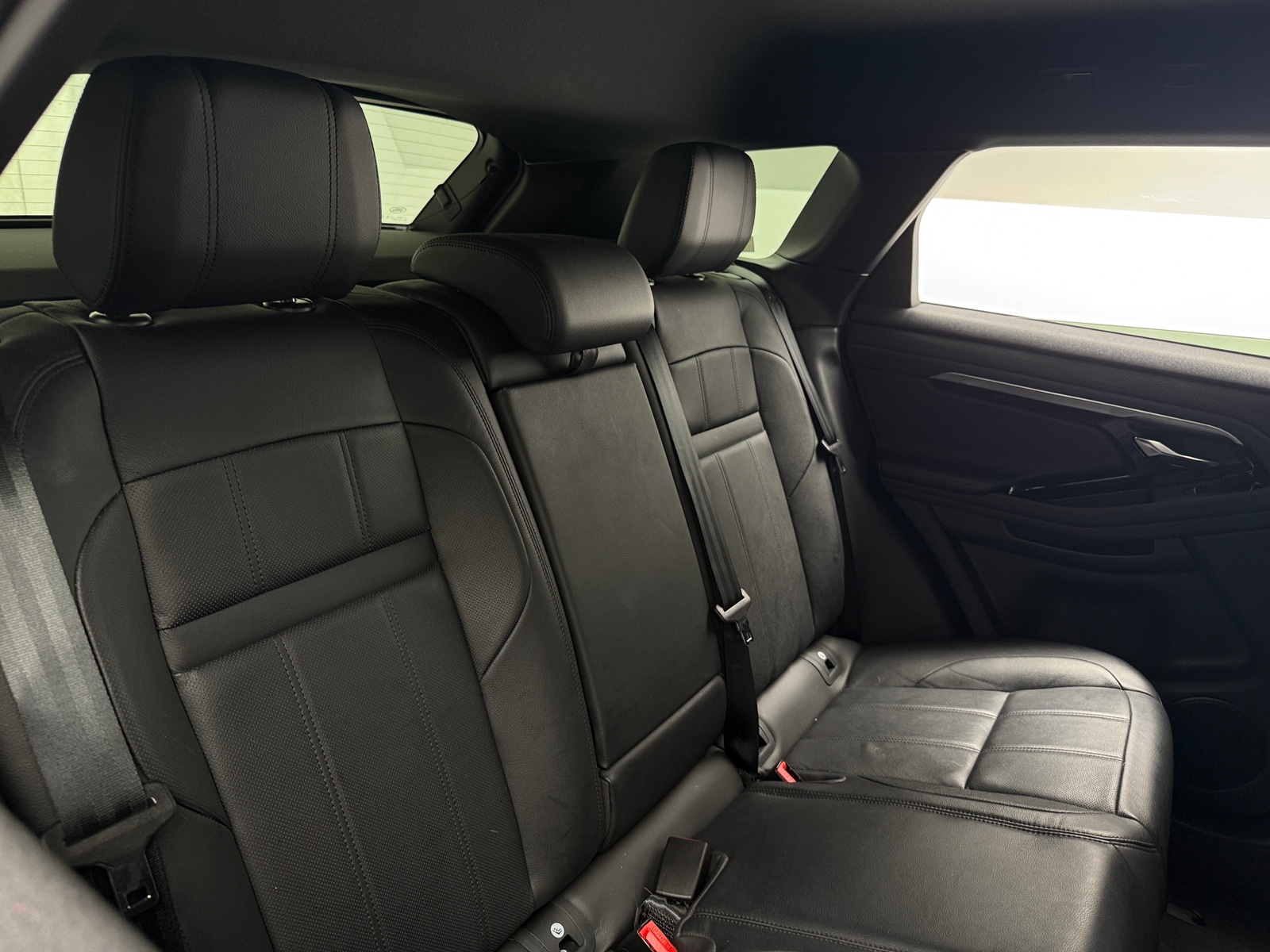 Thumbnail: 2021 Land Rover Range Rover Evoque - 5