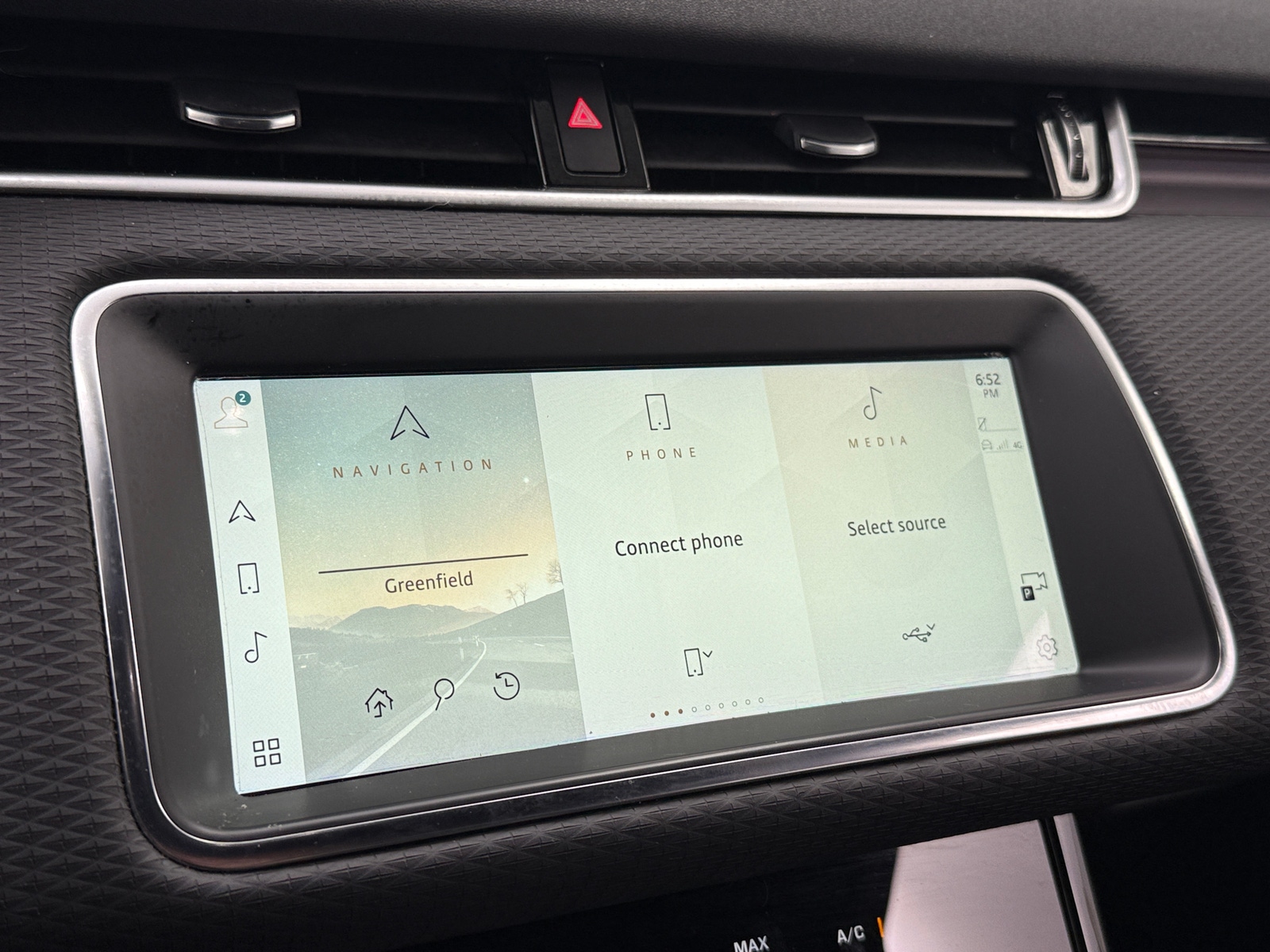Thumbnail: 2021 Land Rover Range Rover Evoque - 3