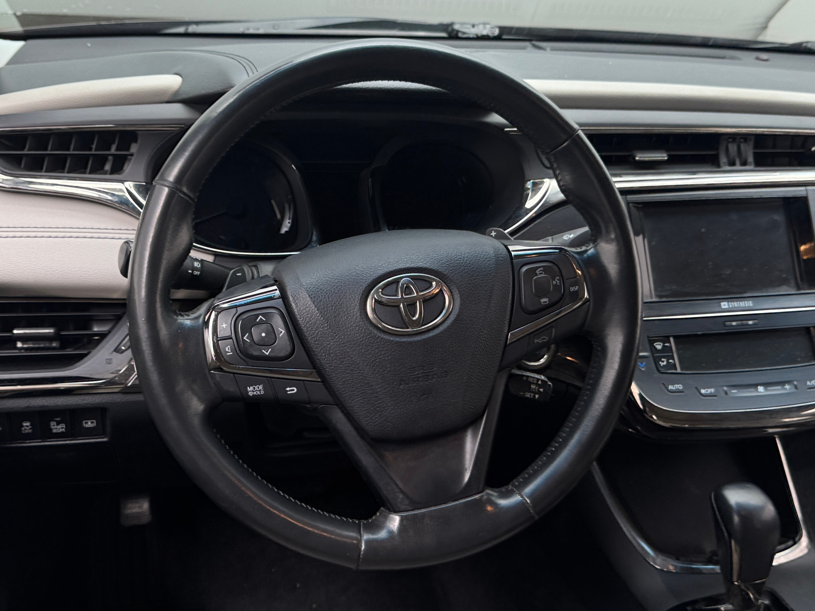 Thumbnail: 2013 Toyota Avalon - 4