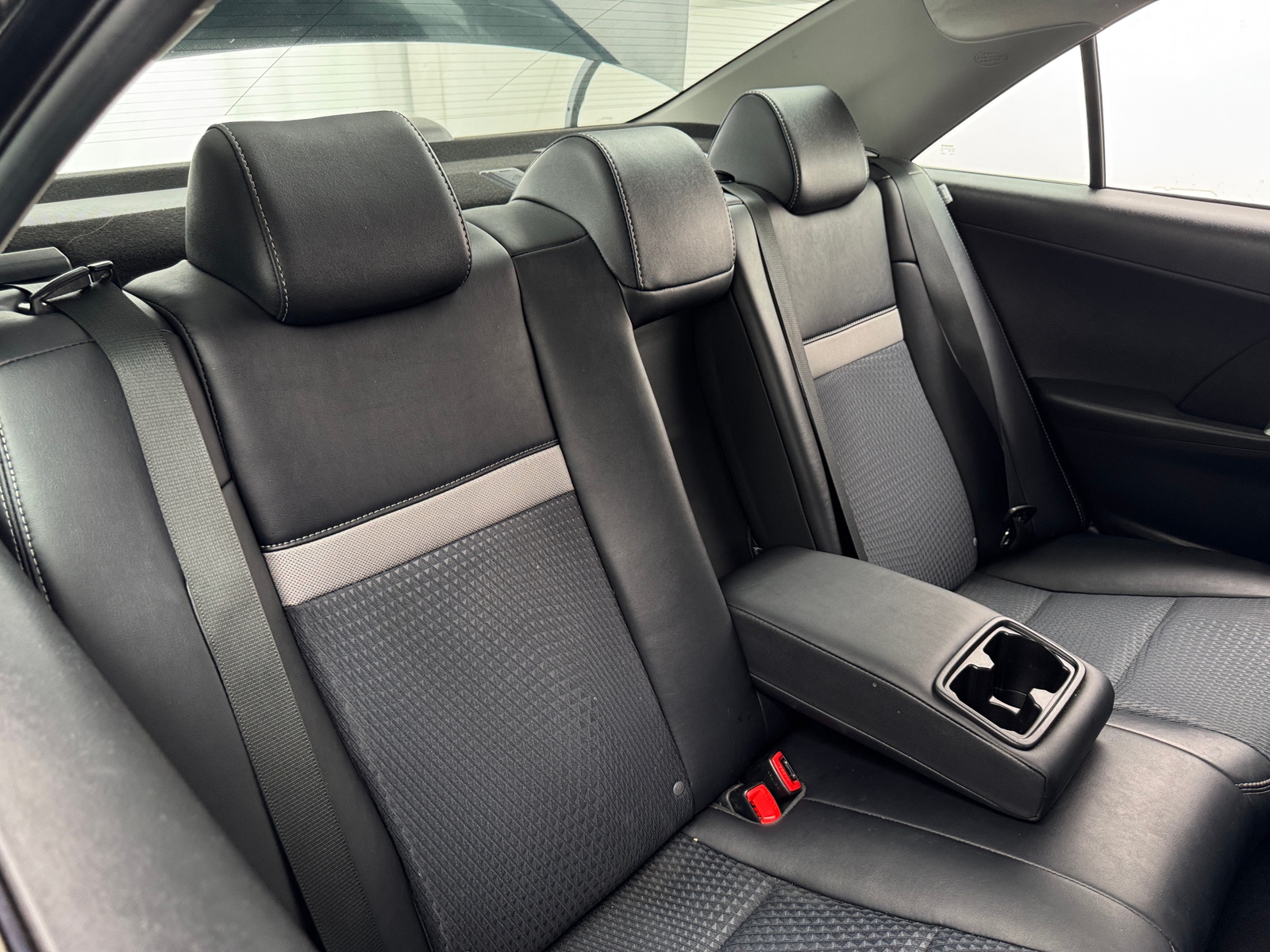 Thumbnail: 2014 Toyota Camry - 6