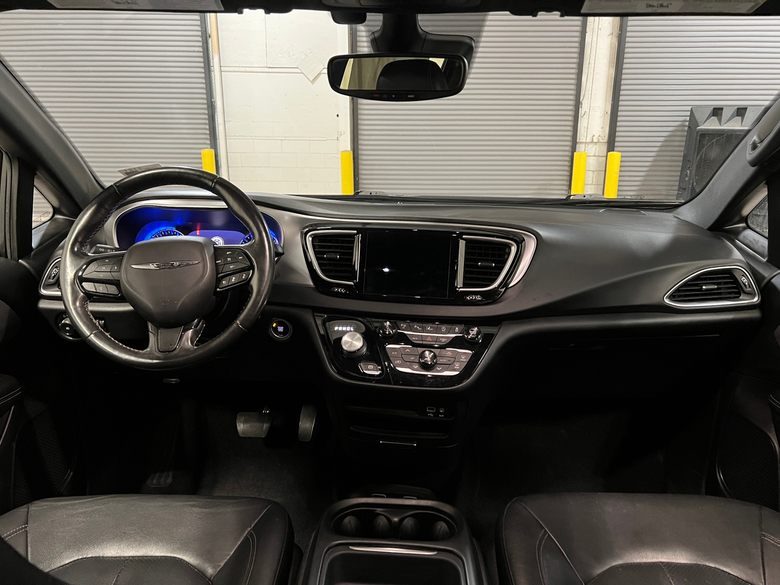 Thumbnail: 2019 Chrysler Pacifica - 2