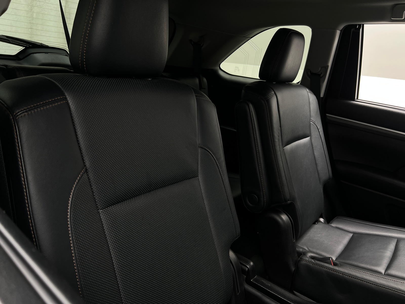 Thumbnail: 2018 Toyota Highlander - 5