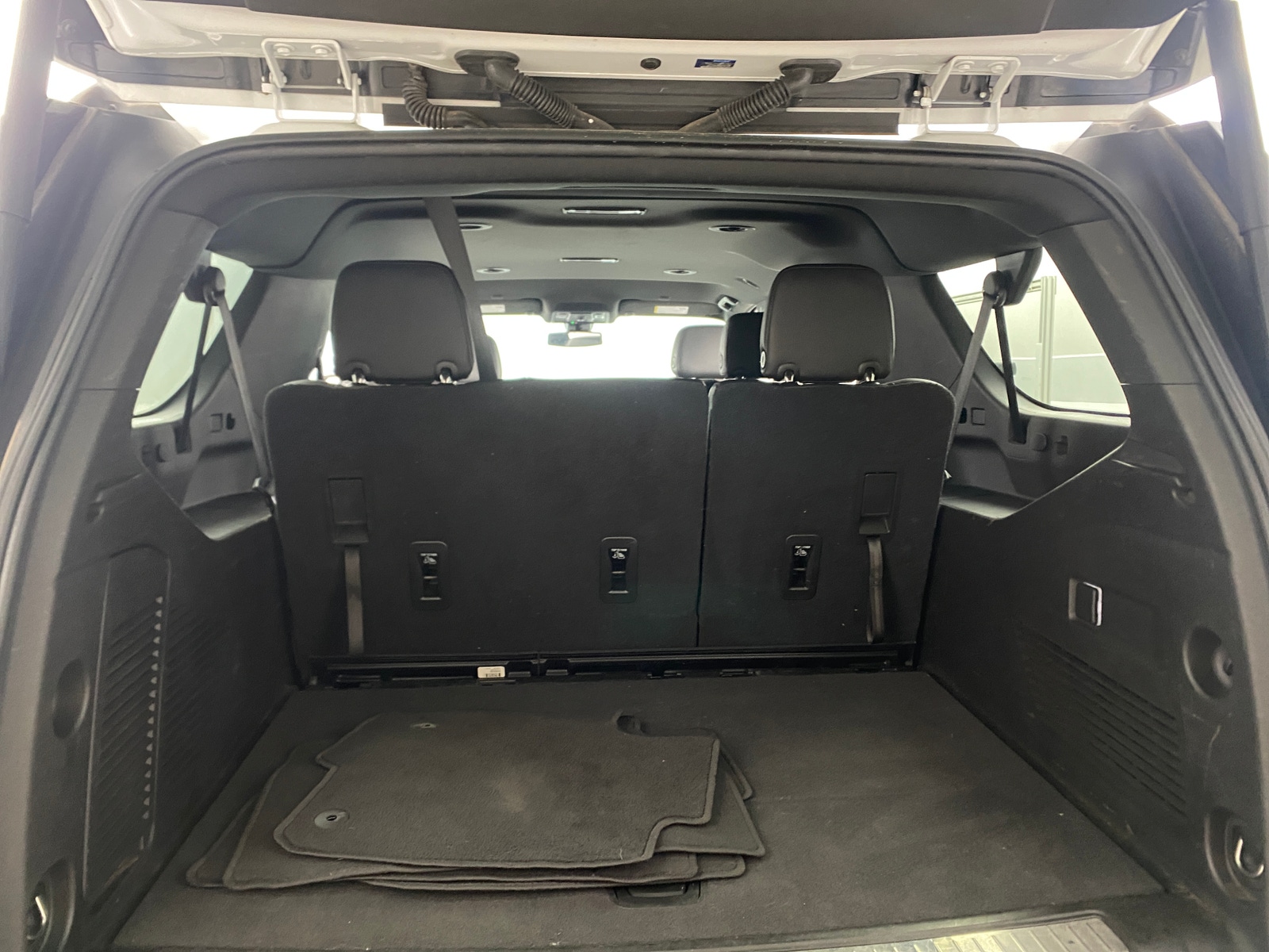 Thumbnail: 2021 Chevrolet Suburban - 6