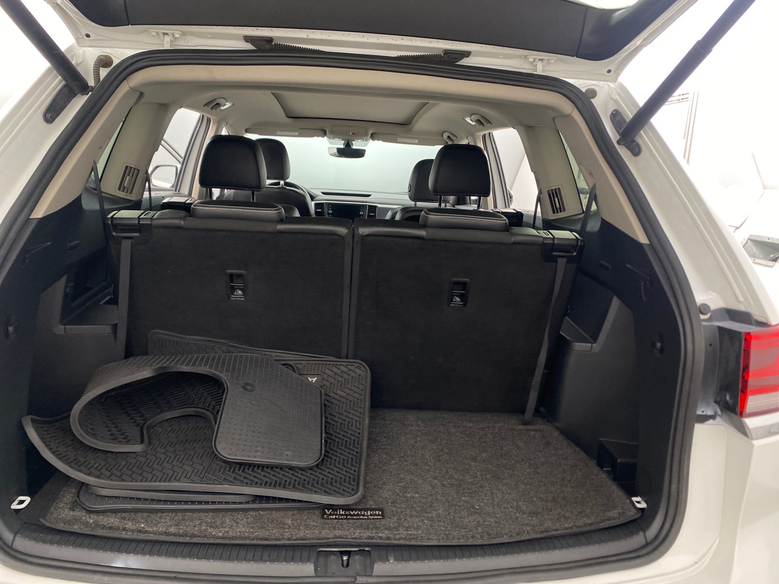 Thumbnail: 2021 Volkswagen Atlas - 6