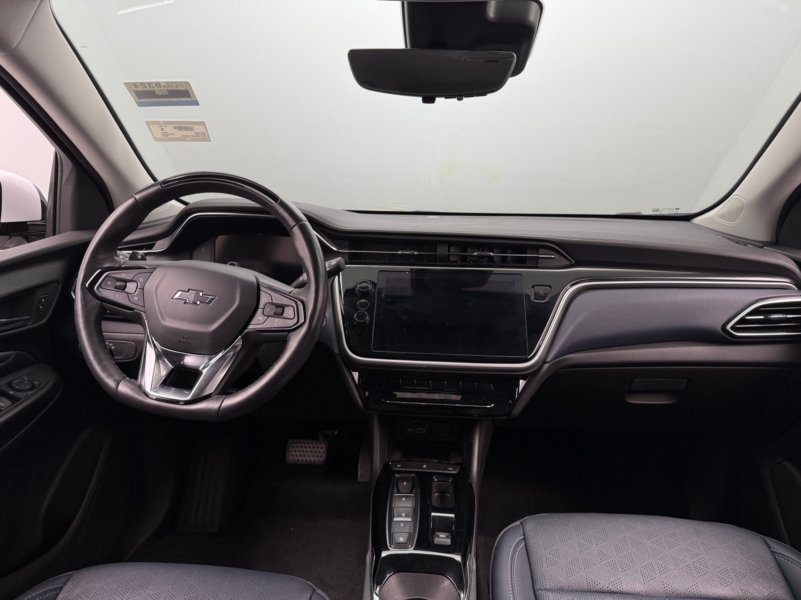 Thumbnail: 2023 Chevrolet Bolt EUV - 2