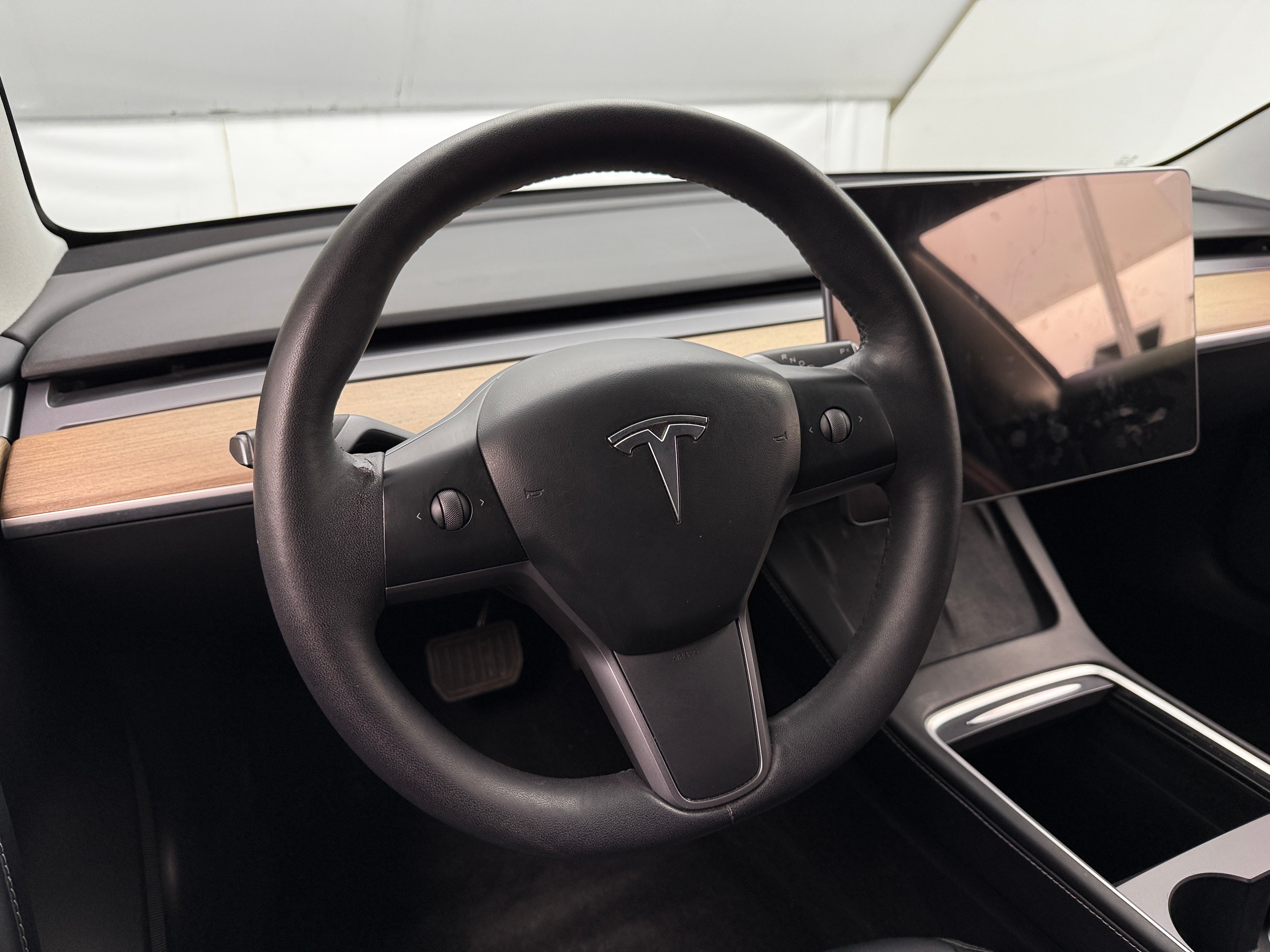 Used 2021 Tesla Model 3 Base with VIN 5YJ3E1EA5MF977664 for sale in Oak Creek, WI