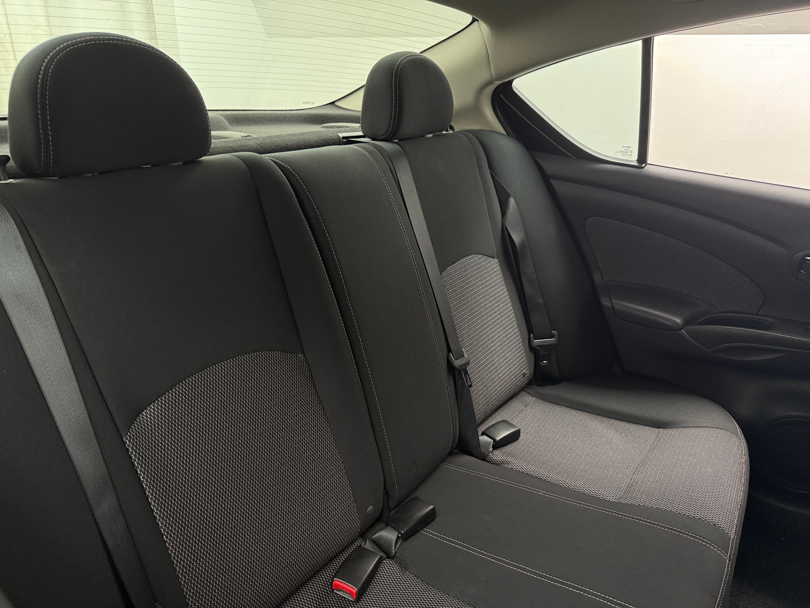 Thumbnail: 2015 Nissan Versa - 6