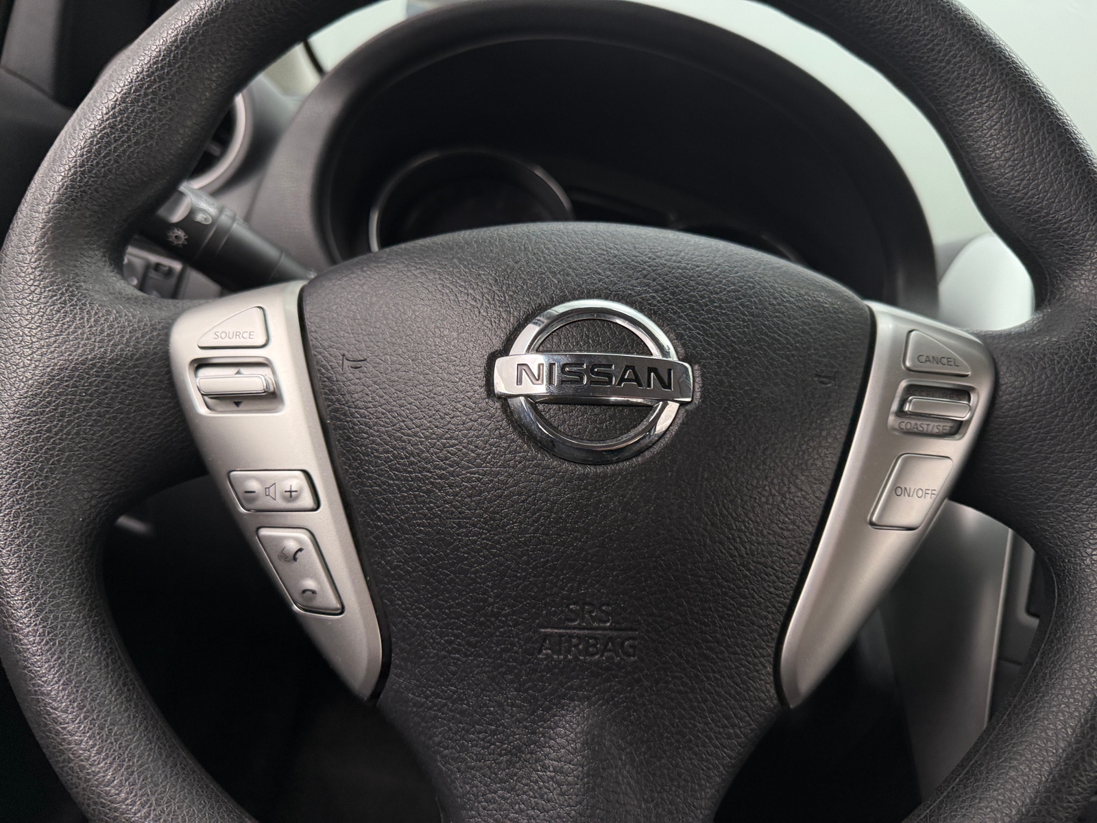 Thumbnail: 2015 Nissan Versa - 5
