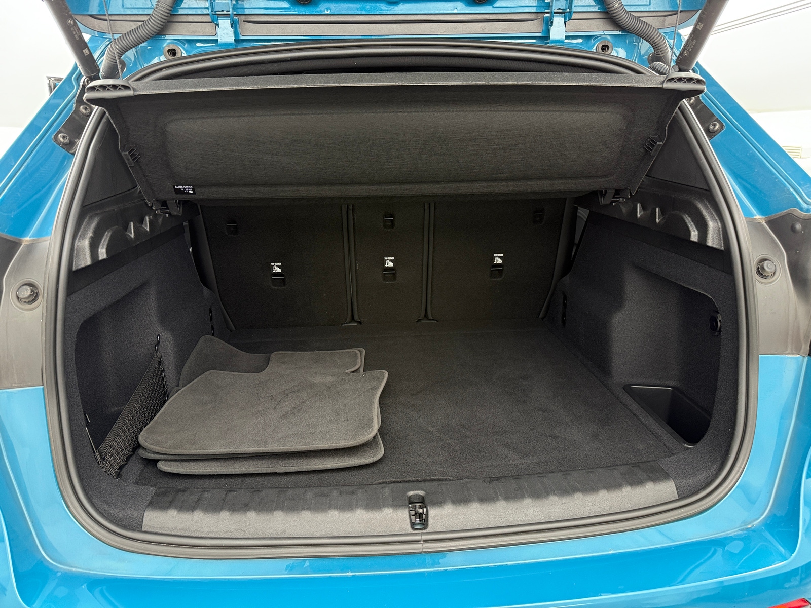 Thumbnail: 2023 BMW X1 - 6